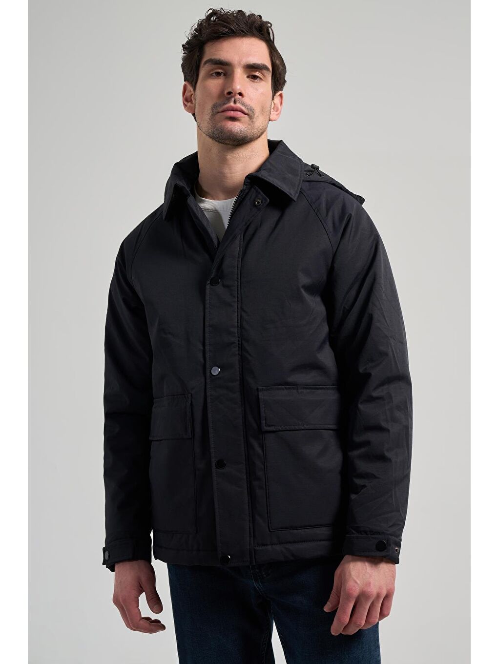 Siyah Bez Ayağı Polo Yaka Düz Tam Astar Standart Fit Casual Kapüşonlu Mont 1007245165_001-2