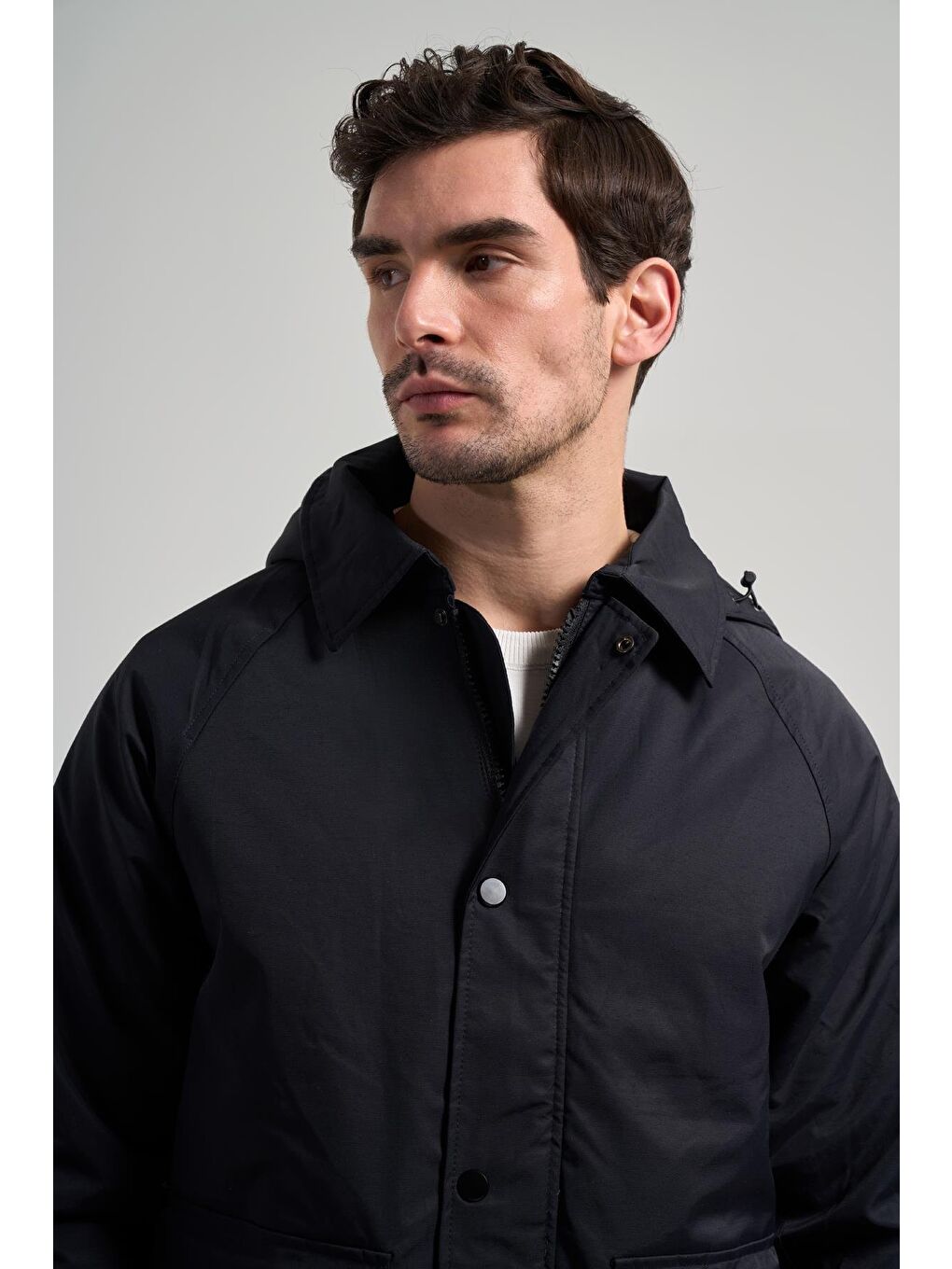 Siyah Bez Ayağı Polo Yaka Düz Tam Astar Standart Fit Casual Kapüşonlu Mont 1007245165_001-3