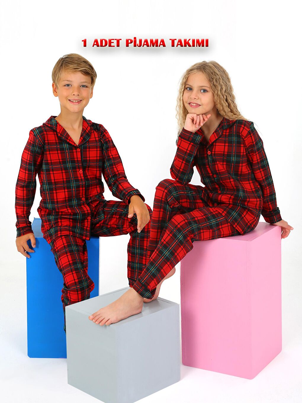 Kırmızı Kız / Erkek Çocuk Uzun Kollu Düğmeli Pamuklu Ekoseli Pijama Takımı