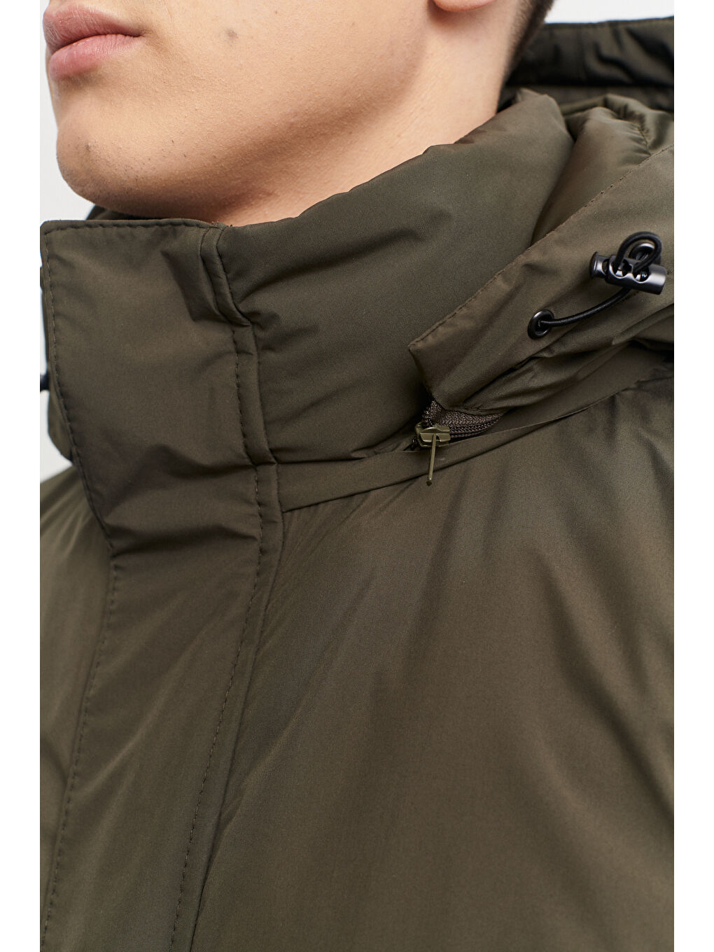 Erkek Haki Standart Fit Normal Kesim Yaka İçi Kürklü Kışlık Mont-4