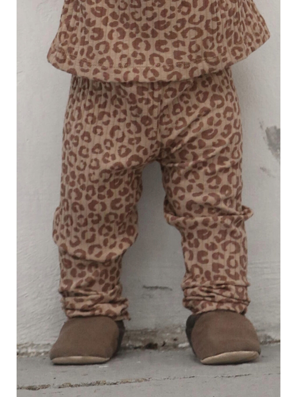 Kahverengi Leopar Desenli Bebek Tayt-2