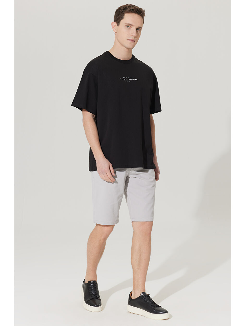 Bej Erkek Taş Slim Fit Dar Kesim Yan Cepli Chino Şort-1