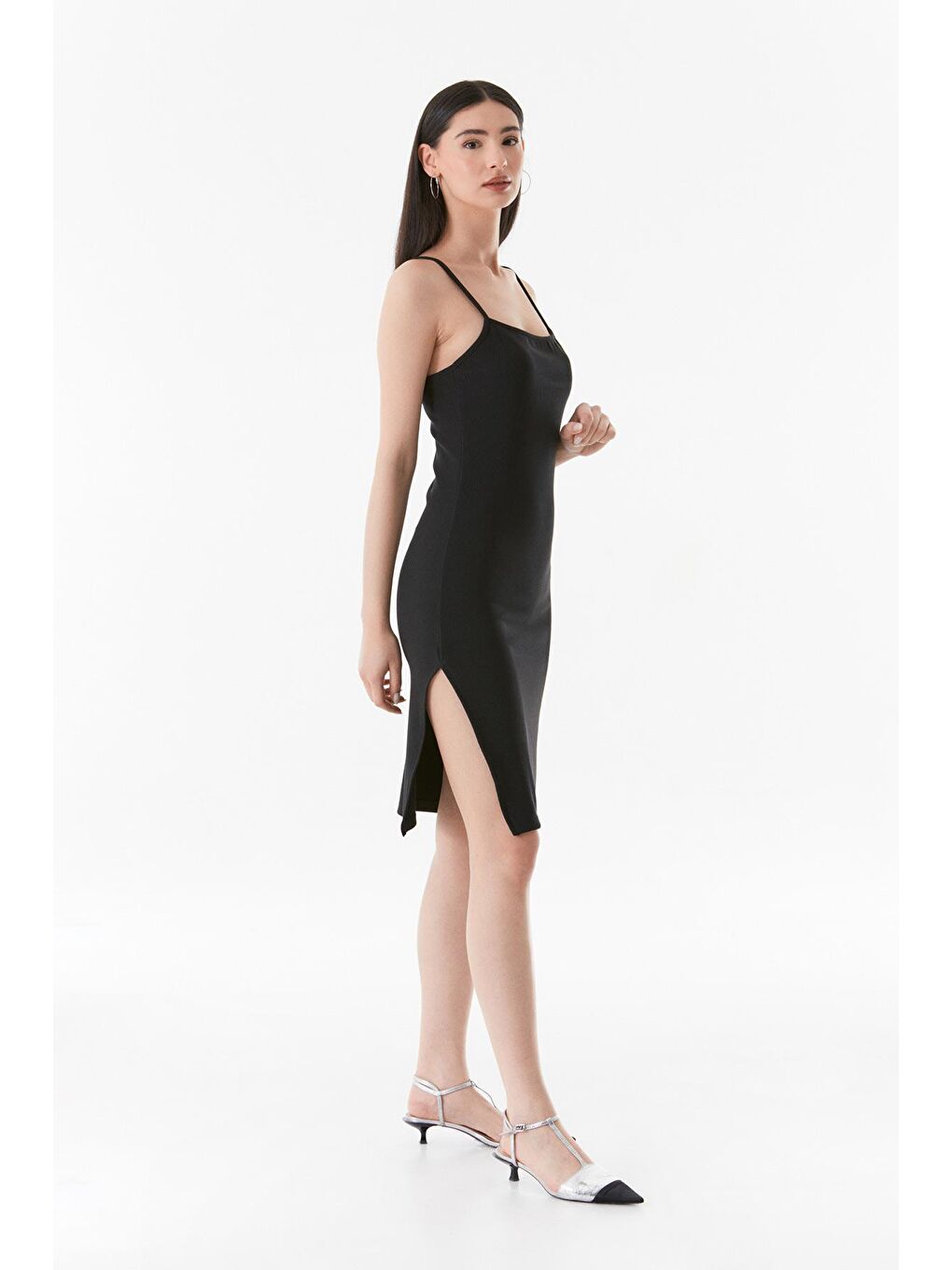 Siyah Askılı Kare Yaka Fitilli Elbise-3