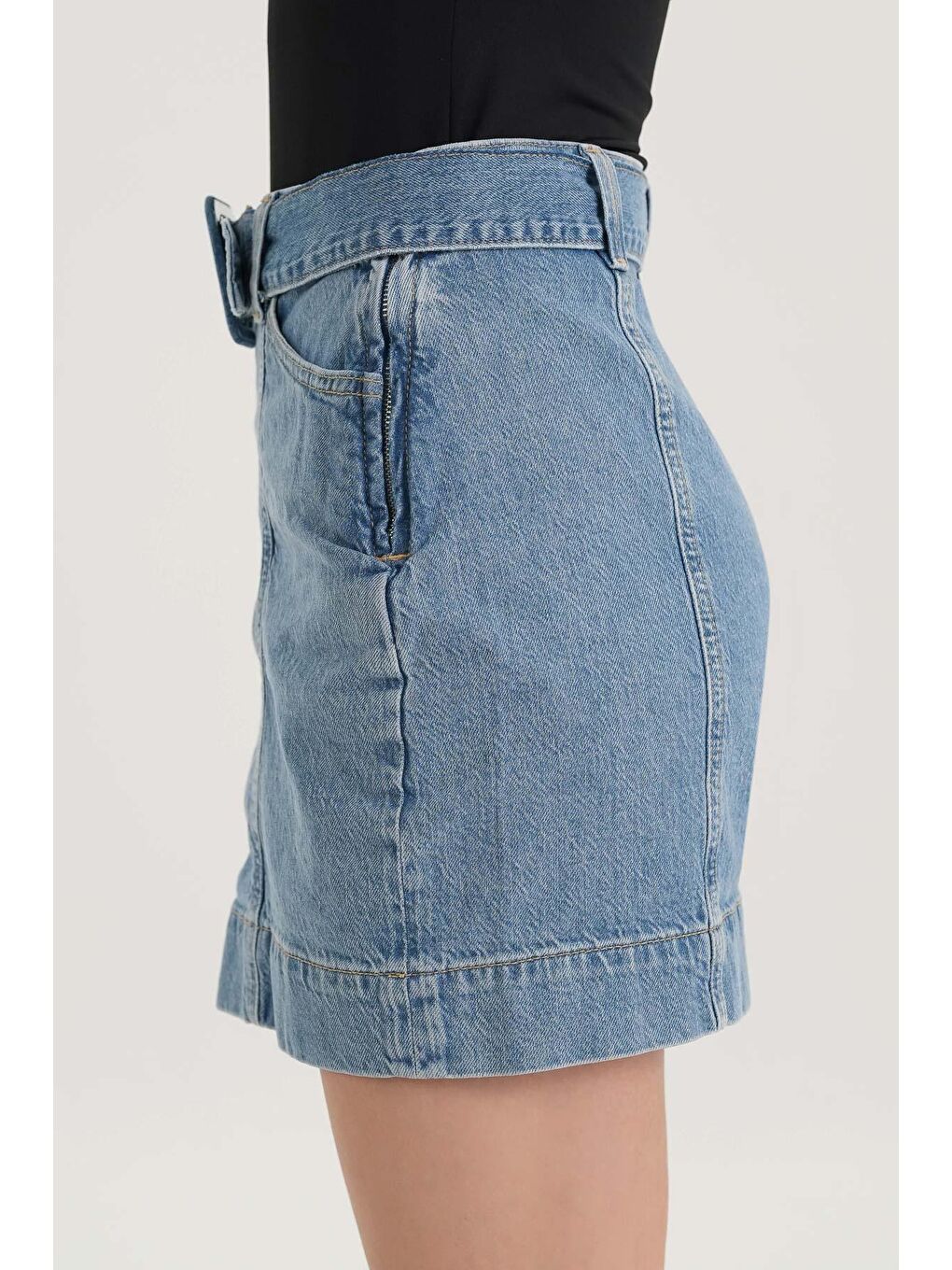 Cross Jeans Açık Mavi Yüksek Bel Kemer Detaylı Jean Etek C 4532-034 - 2