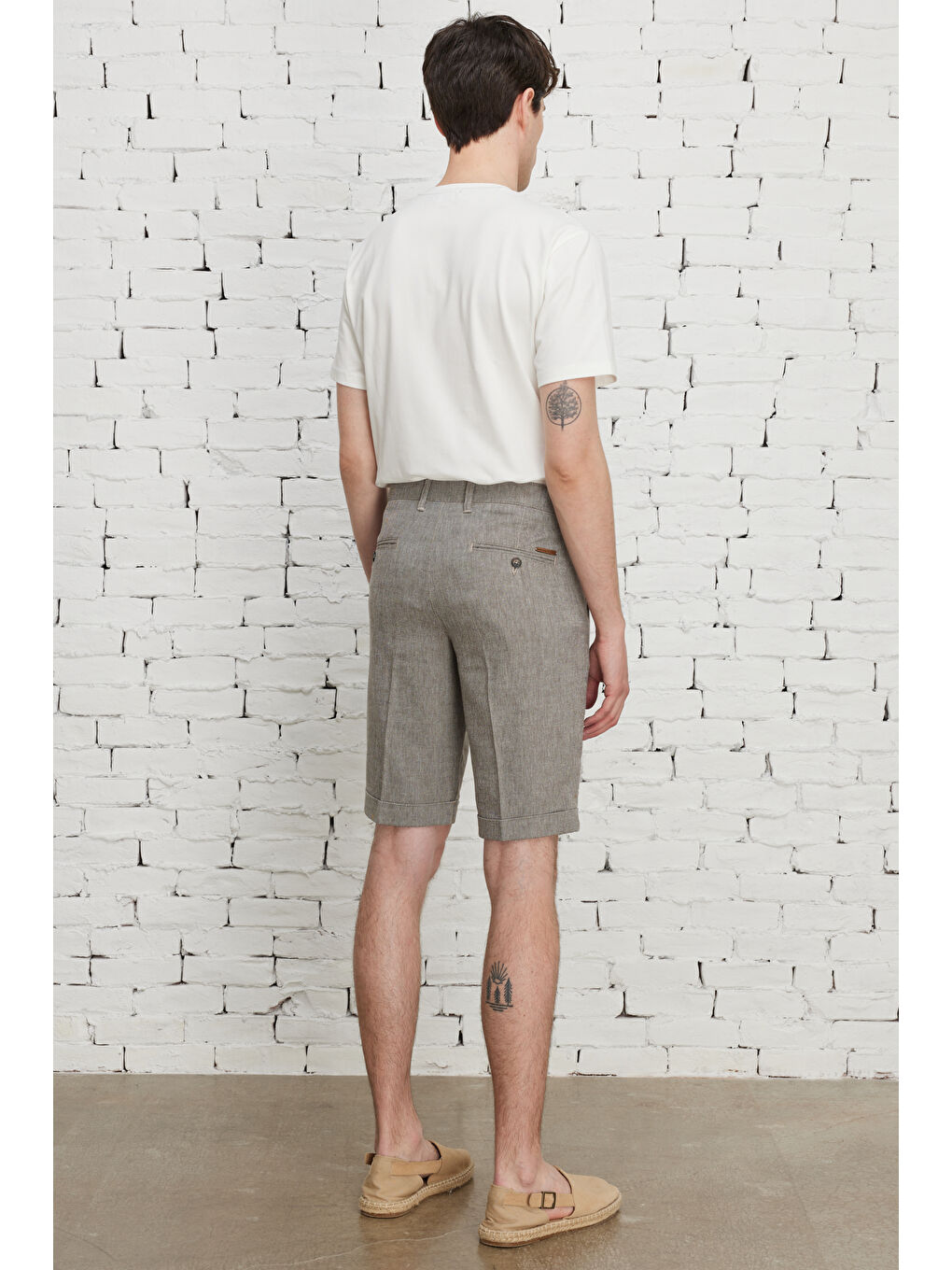 Erkek Kahverengi Slim Fit Dar Kesim Yan Cepli Diyagonal Desenli Pamuklu Şort-3