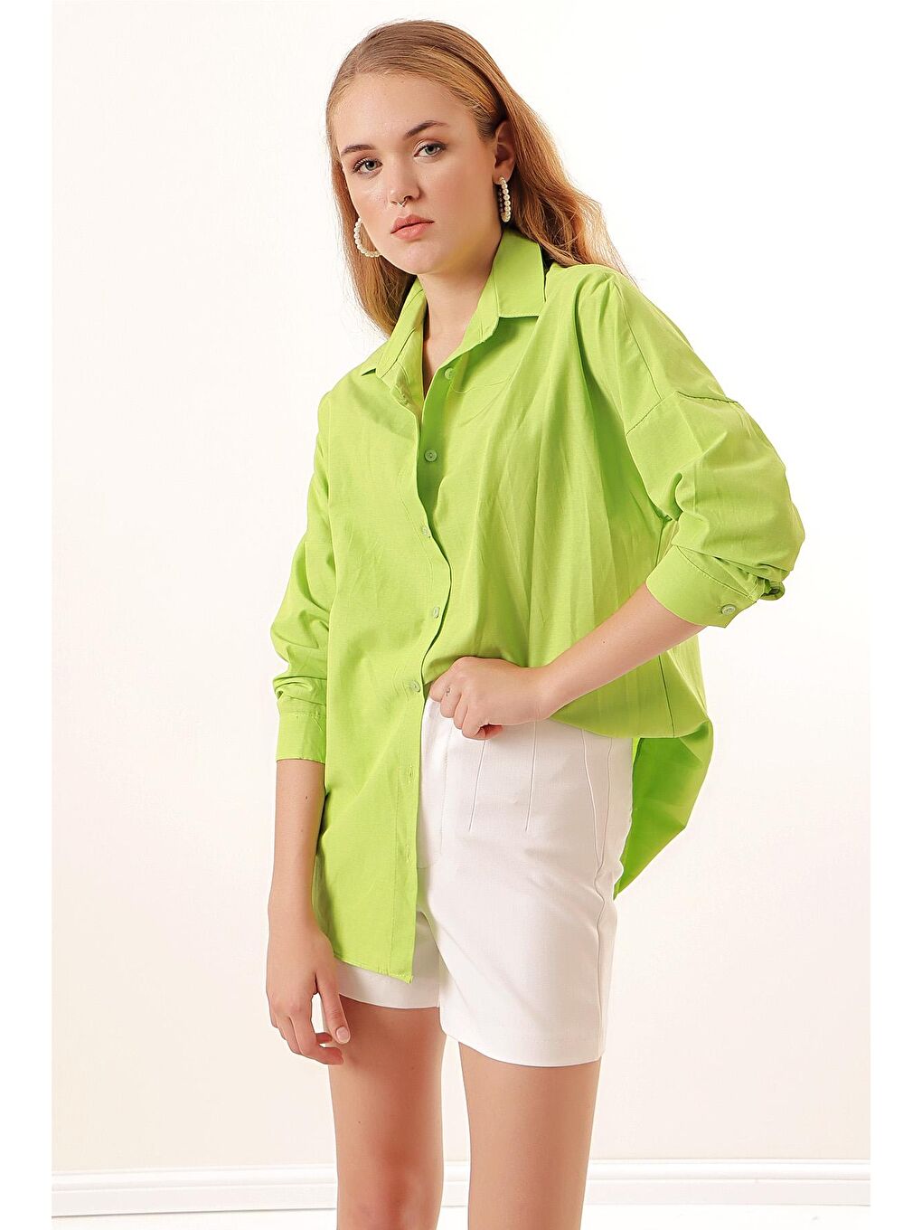 Bej 3900 Oversize Uzun Basic Gömlek - G.Yeşil-1