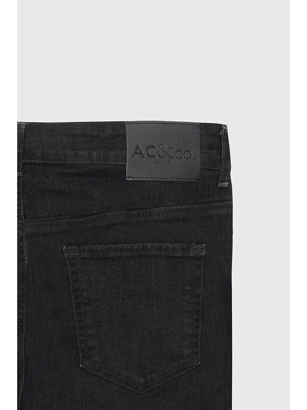 Erkek Siyah Slim Fit Dar Kesim Pamuklu Esnek Denim Şort-9