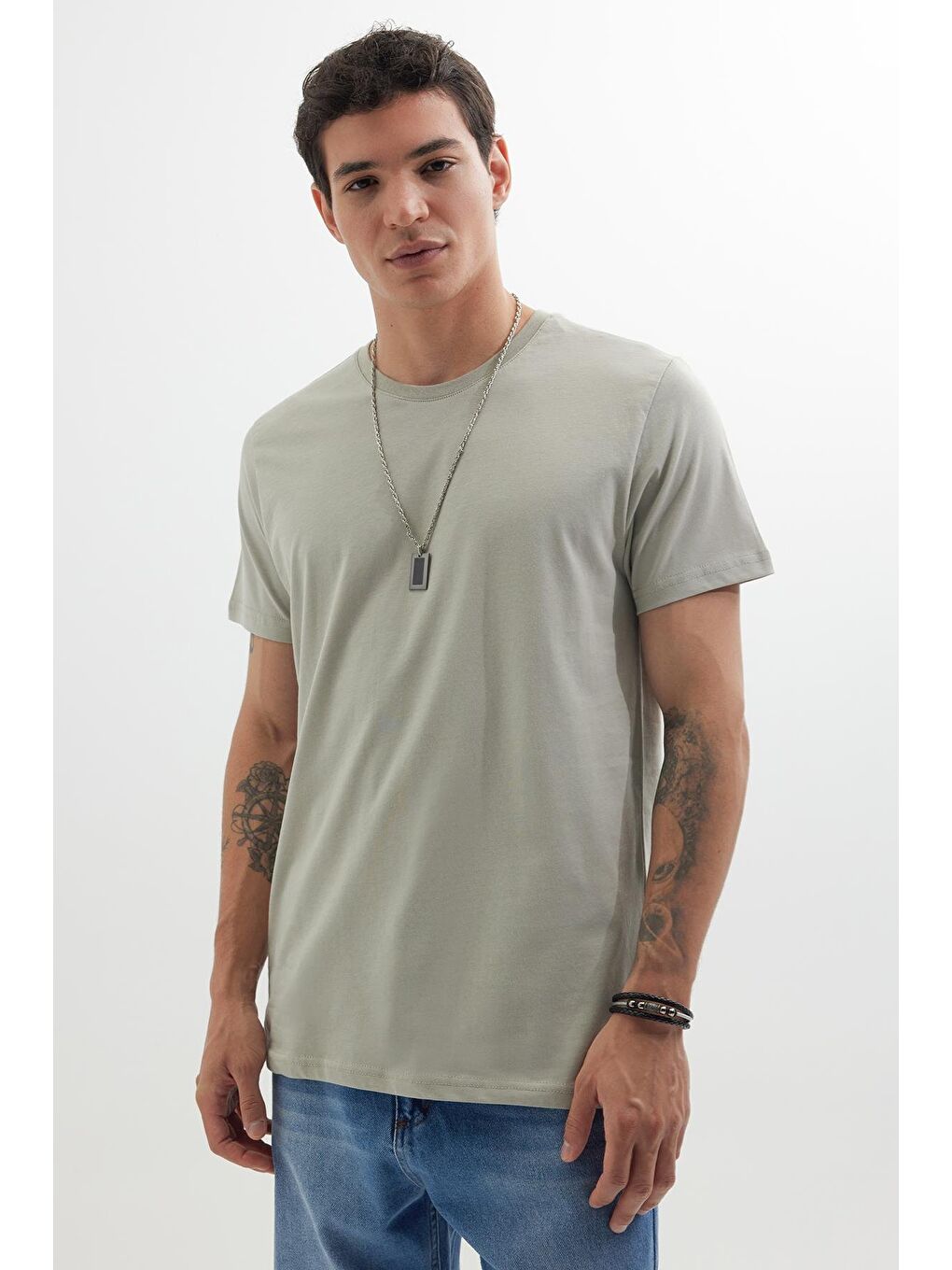 Unisex Slim Fit Dar Kesim %100 Pamuk Yumuşak Dokulu Gri Bisiklet Yaka Tişört