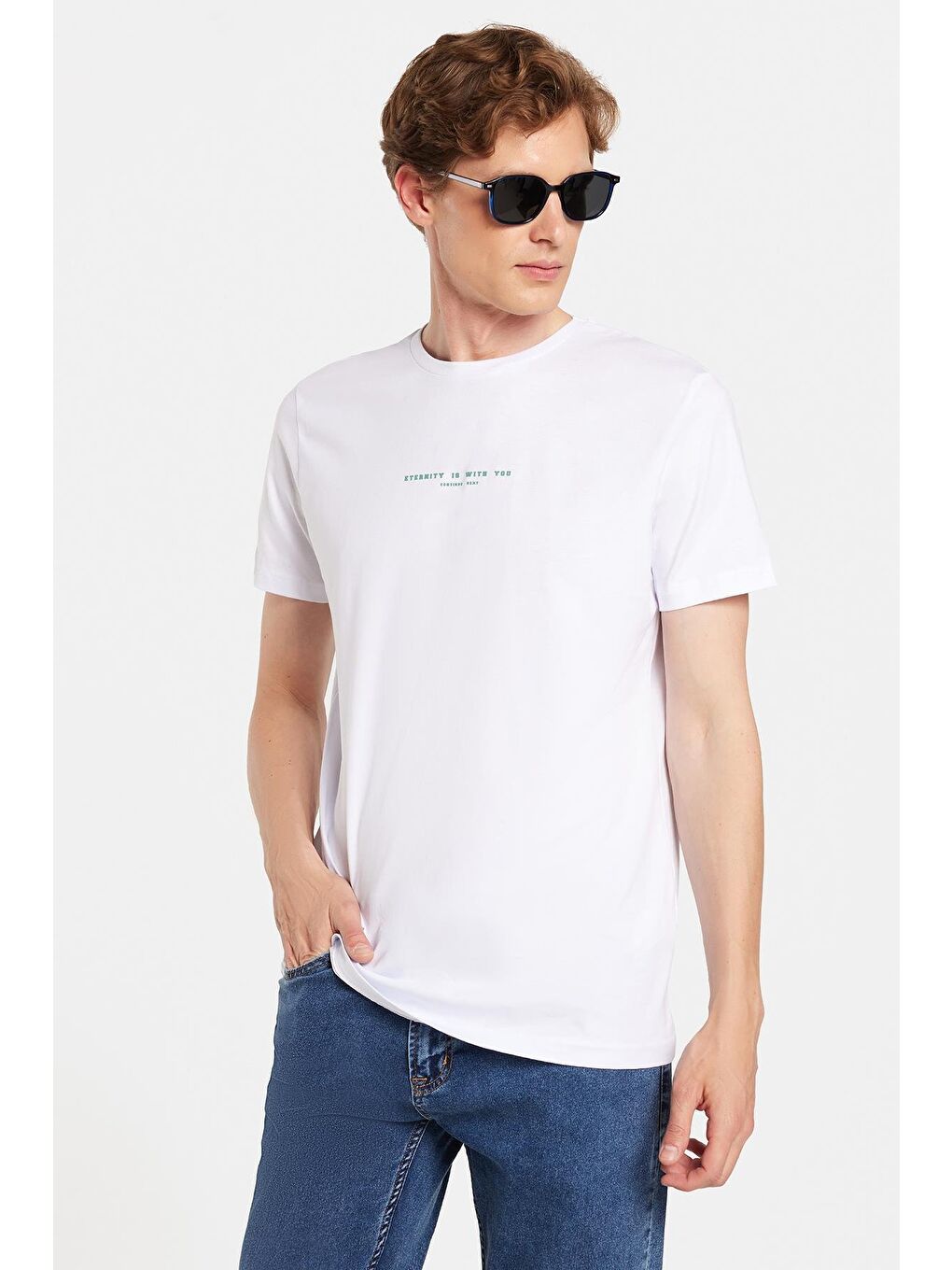 Erkek Slim Fit Dar Kesim %100 Pamuk Yumuşak Dokulu Baskılı Beyaz Bisiklet Yaka Tişört