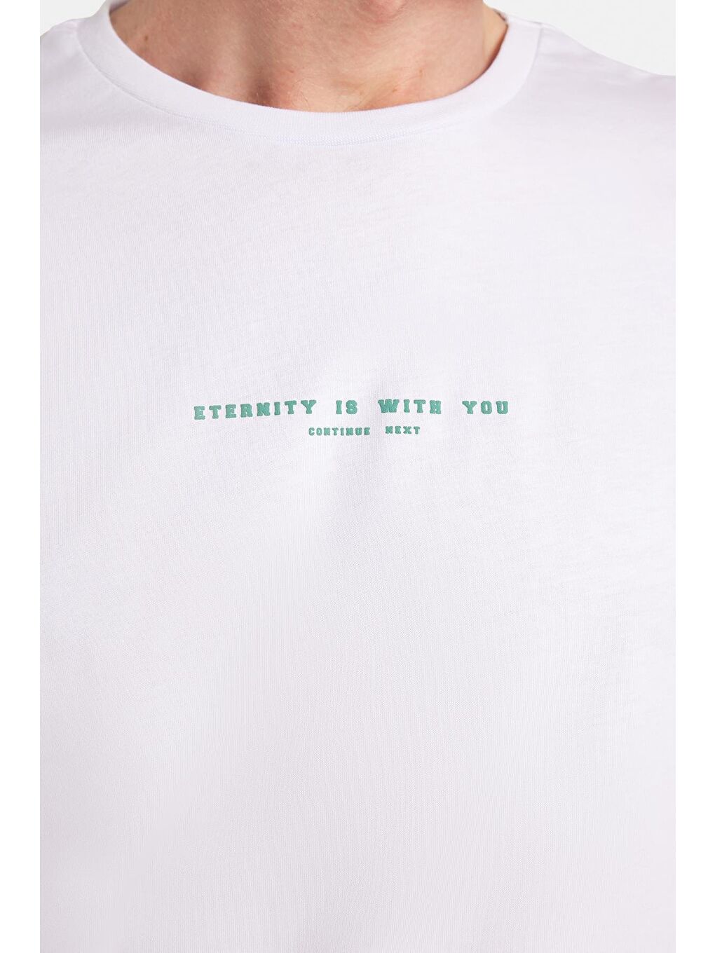 Erkek Slim Fit Dar Kesim %100 Pamuk Yumuşak Dokulu Baskılı Beyaz Bisiklet Yaka Tişört-2