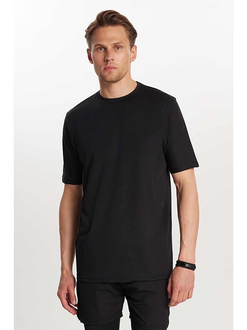 Erkek Standart Fit Pamuklu Düz Basic Baskılı Bisiklet Yaka Siyah Tişört-2