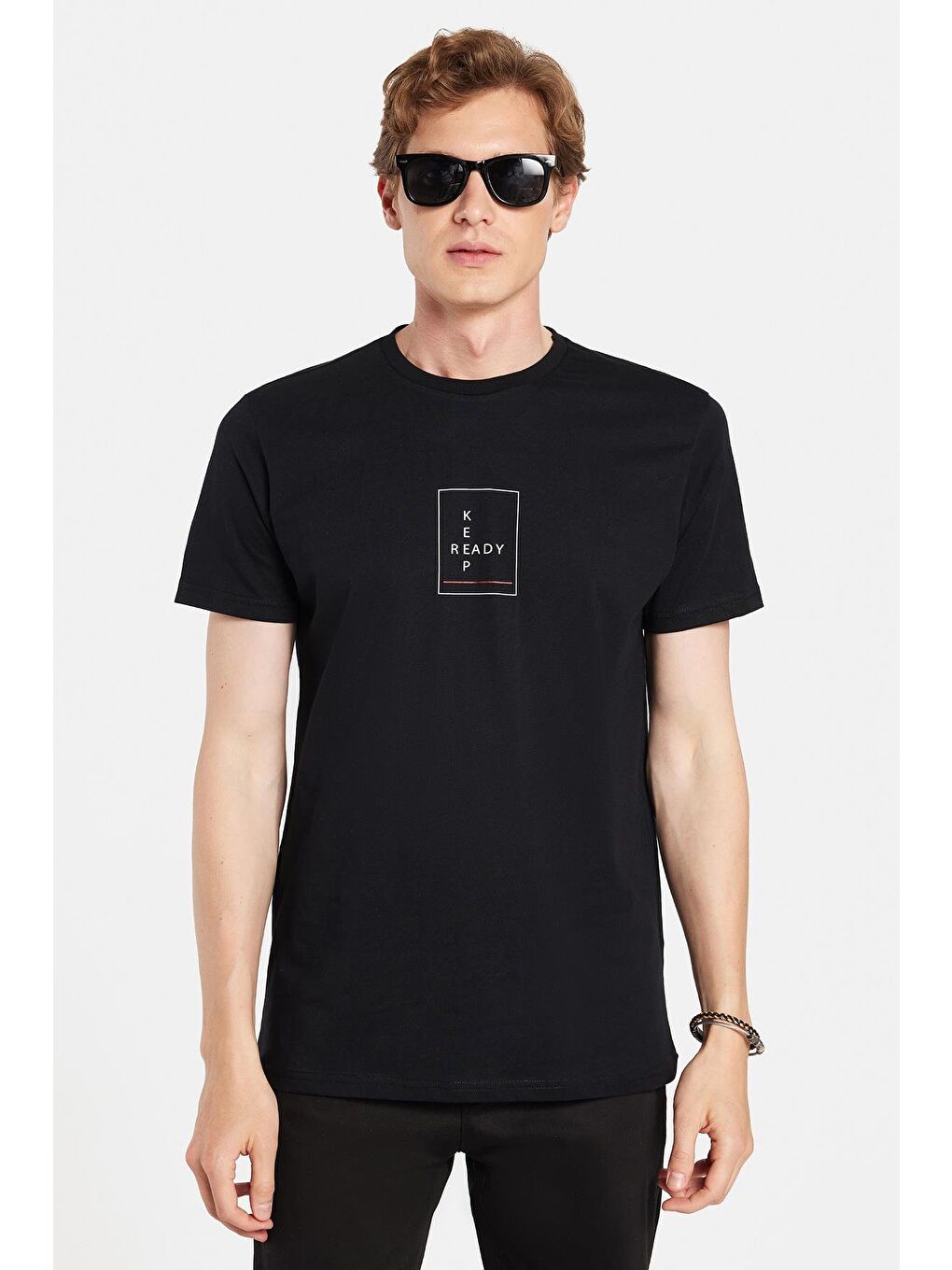 Erkek Slim Fit Dar Kesim %100 Pamuk Yumuşak Dokulu Baskılı Siyah Bisiklet Yaka Tişört-3