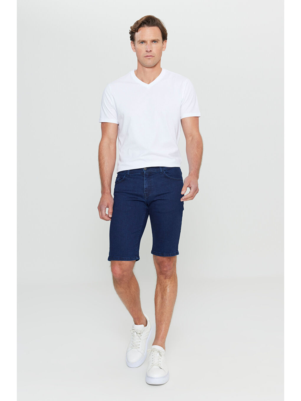 Erkek Koyu Lacivert Slim Fit Dar Kesim Pamuklu Esnek Denim Şort-2