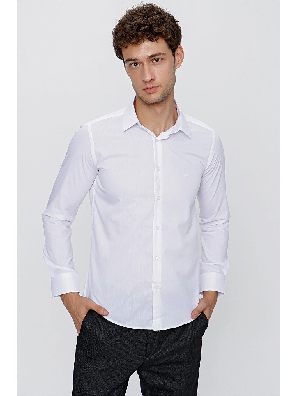 Beyaz Uzun Kol Düz Bez Ayağı 041 Sert Yaka Basic Slim Fit Gömlek 1004245057