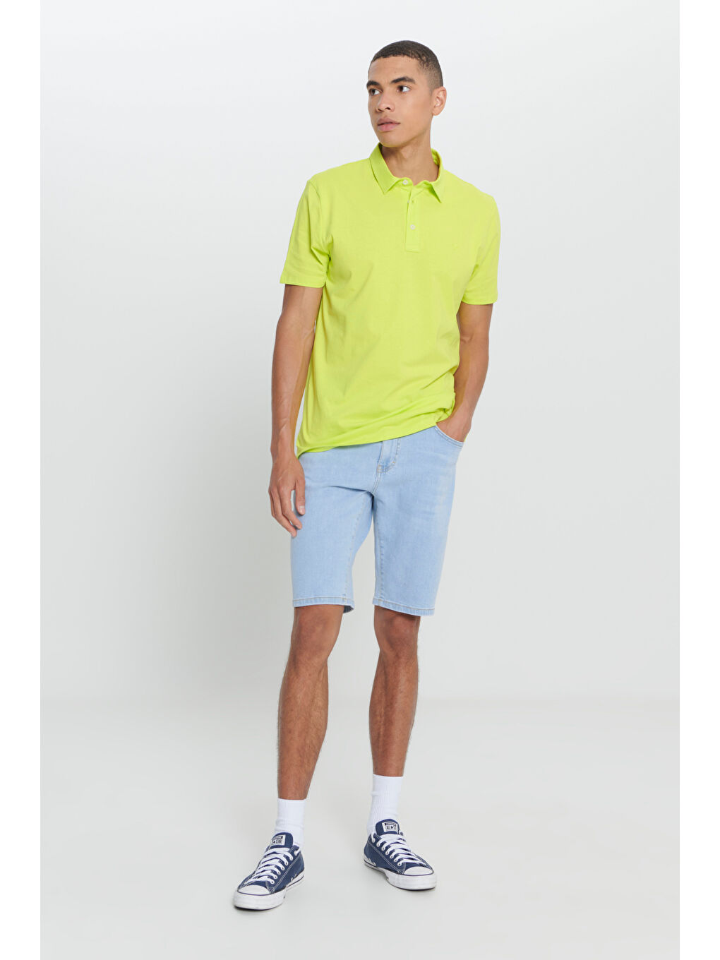 Erkek Açık Mavi Slim Fit Dar Kesim Pamuklu Esnek Denim Şort-2