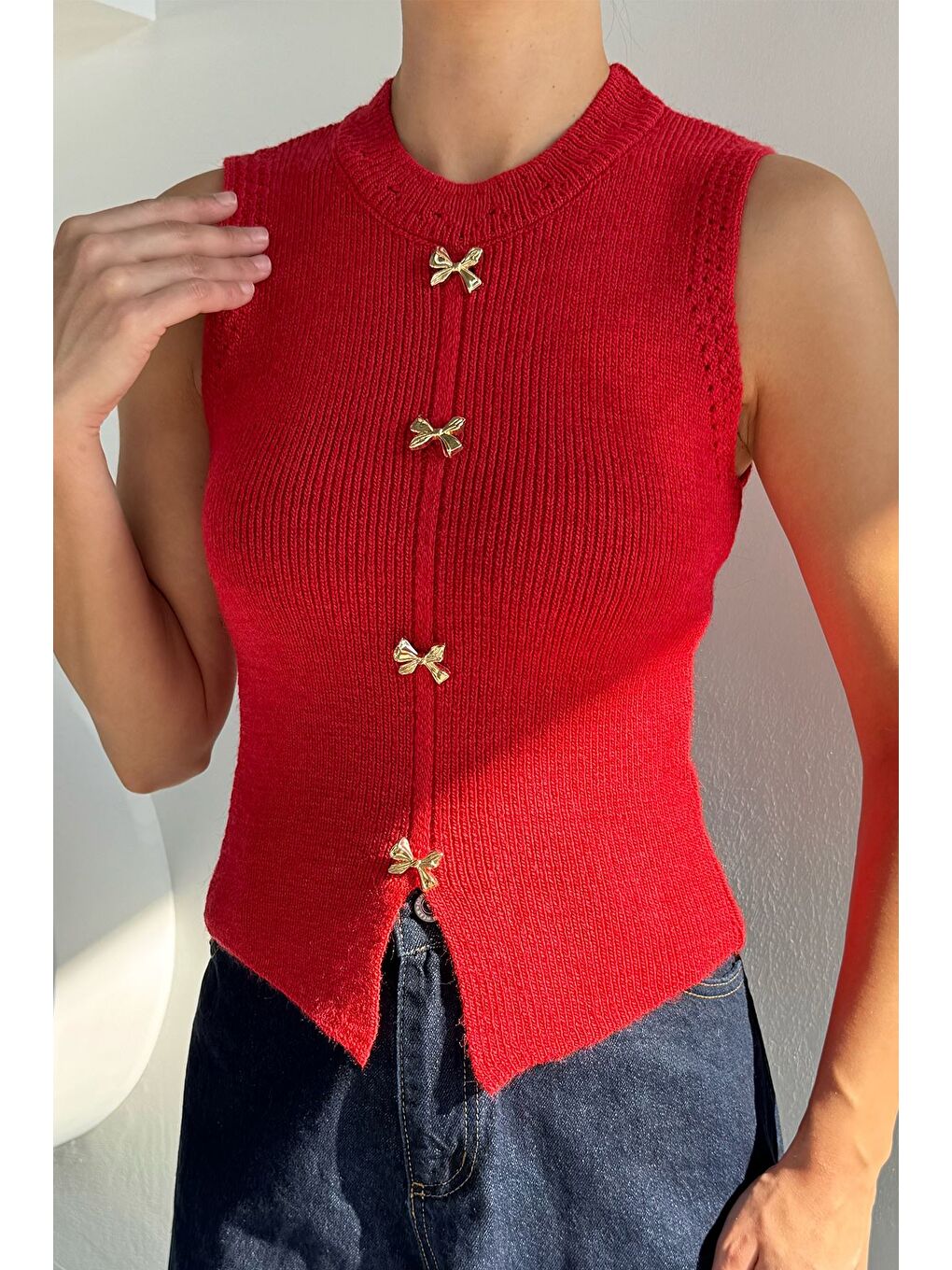 Kırmızı Kadın Gold Düğme Detaylı Triko Bluz-2