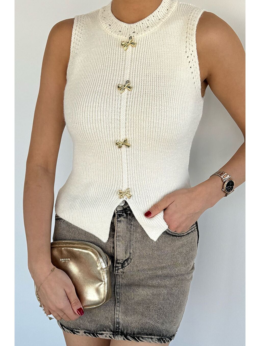 Ekru Kadın Gold Düğme Detaylı Triko Bluz-2