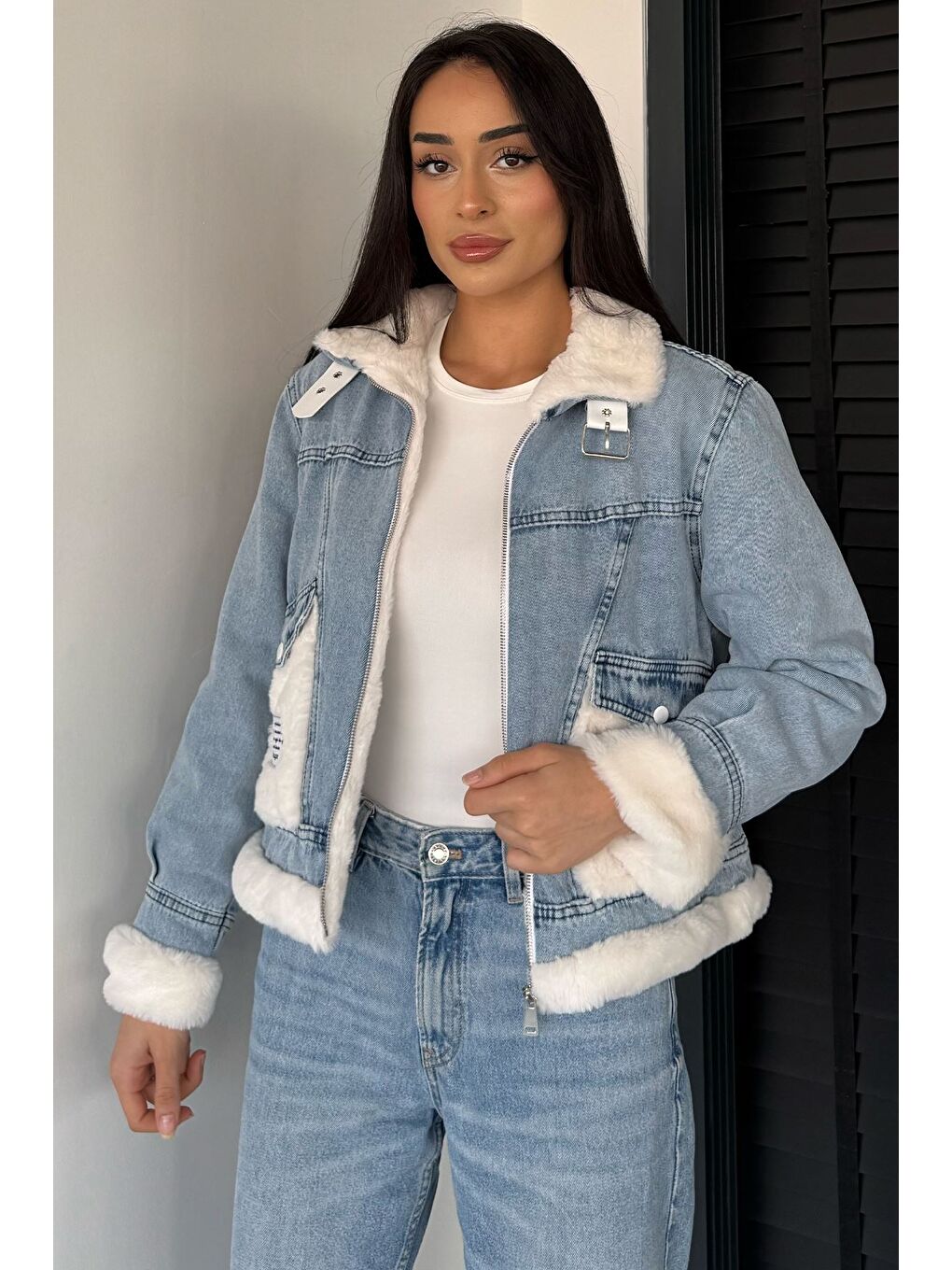 Mavi Kadın Kemer Detaylı Kürklü Jean Jean Mont-1