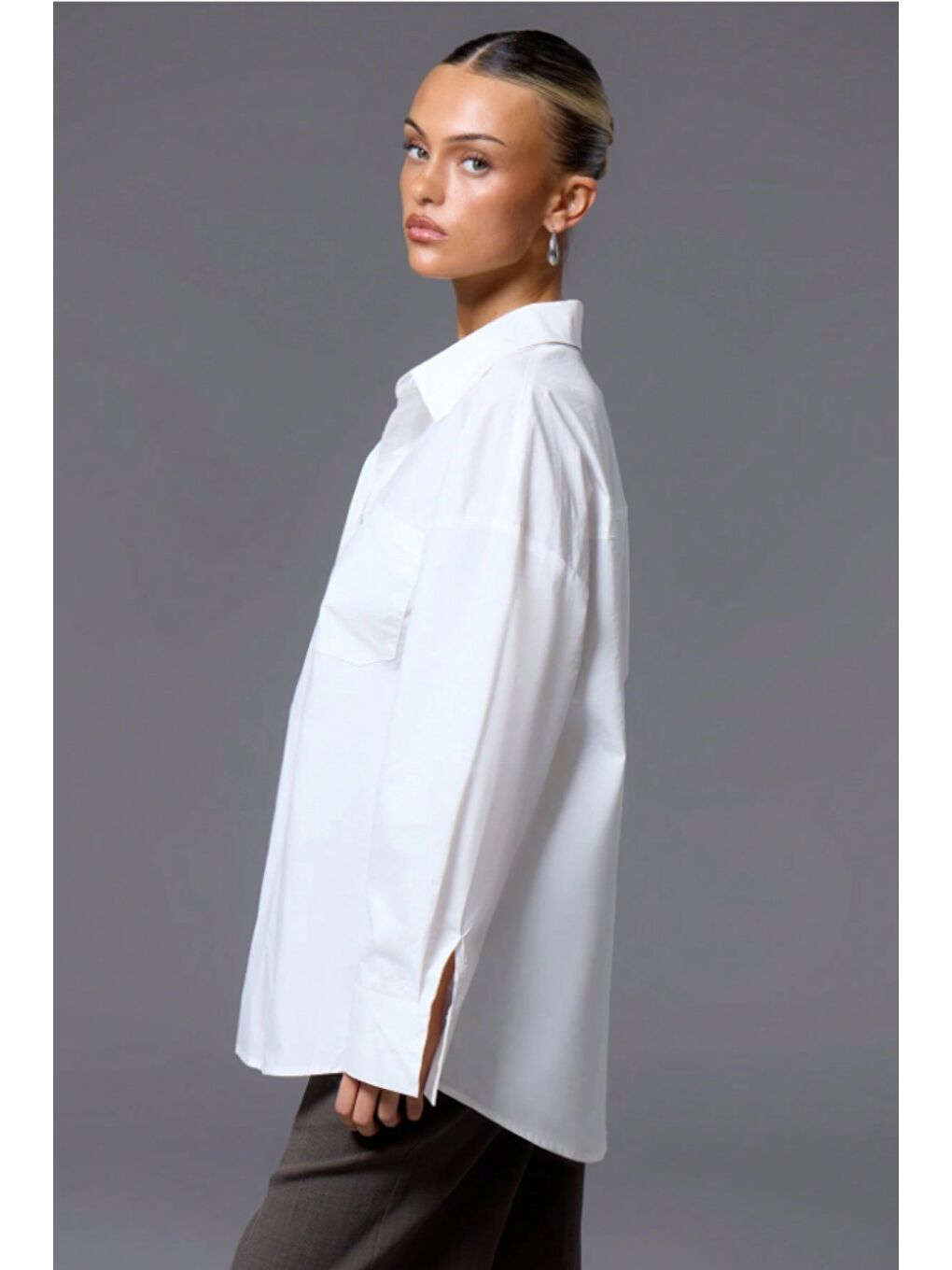 Beyaz Kadın Oversize Gömlek Uzun Kollu Basic Salaş Kesim Poplin Trend Günlük Gömlek-4