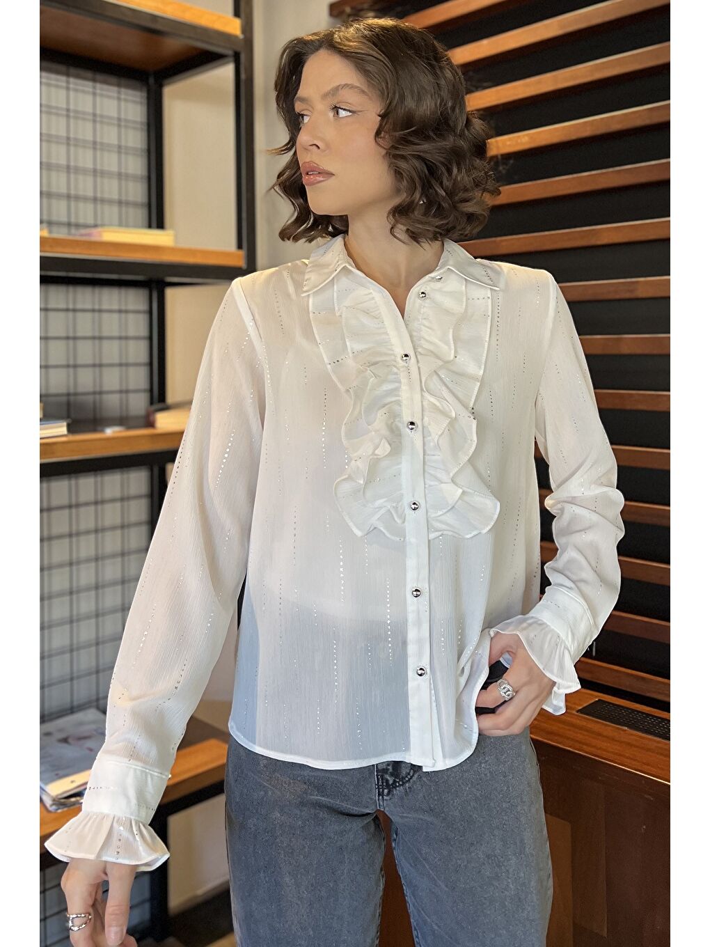 Ekru Kadın Volanlı İçlik Kombinli Gömlek-1