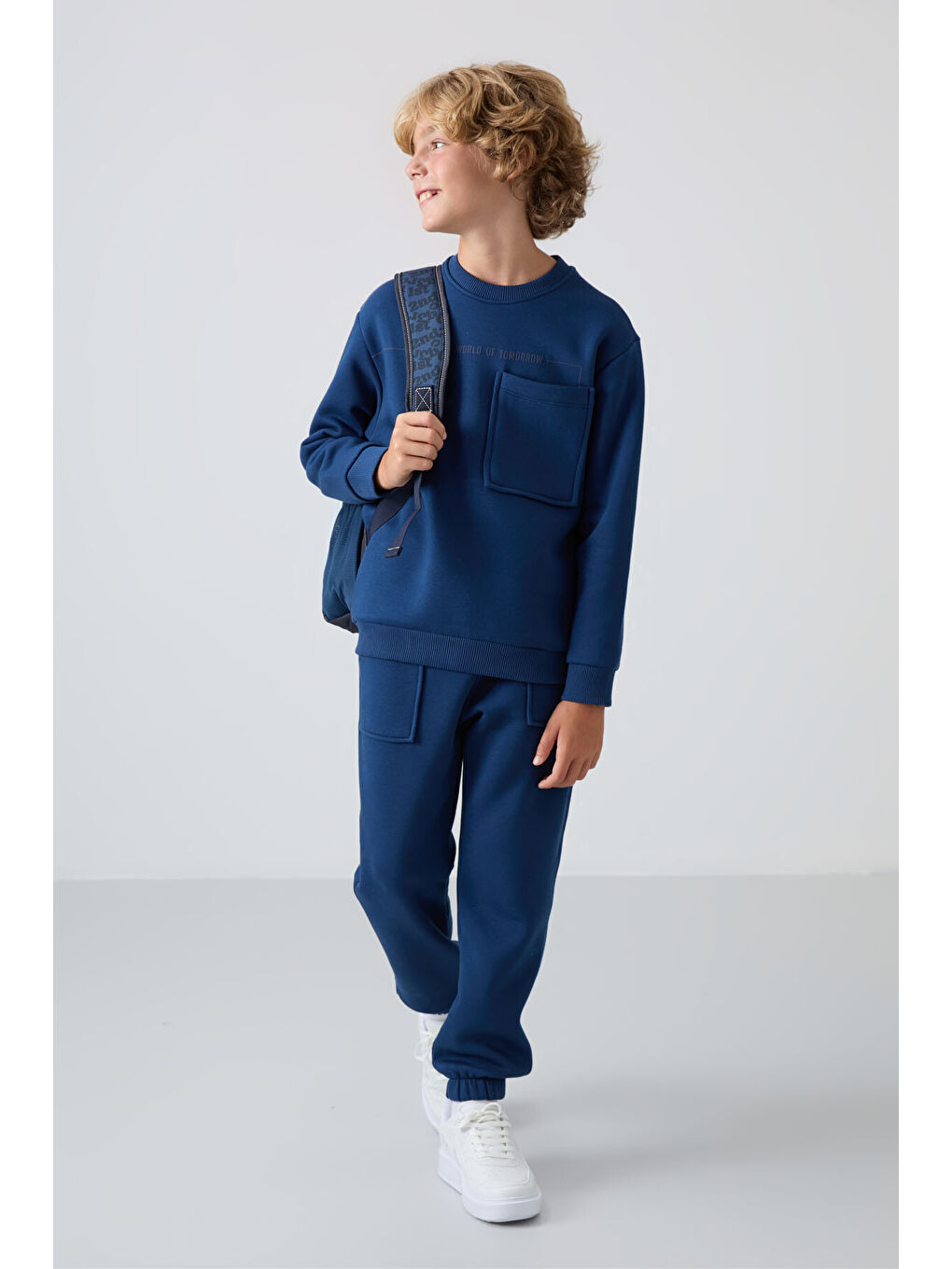 Lacivert Parlament Pamuklu Kalın İçi Tüylü Yumuşak Dokulu Standart Fit Baskılı Erkek Çocuk Eşofman Takım - 1-1