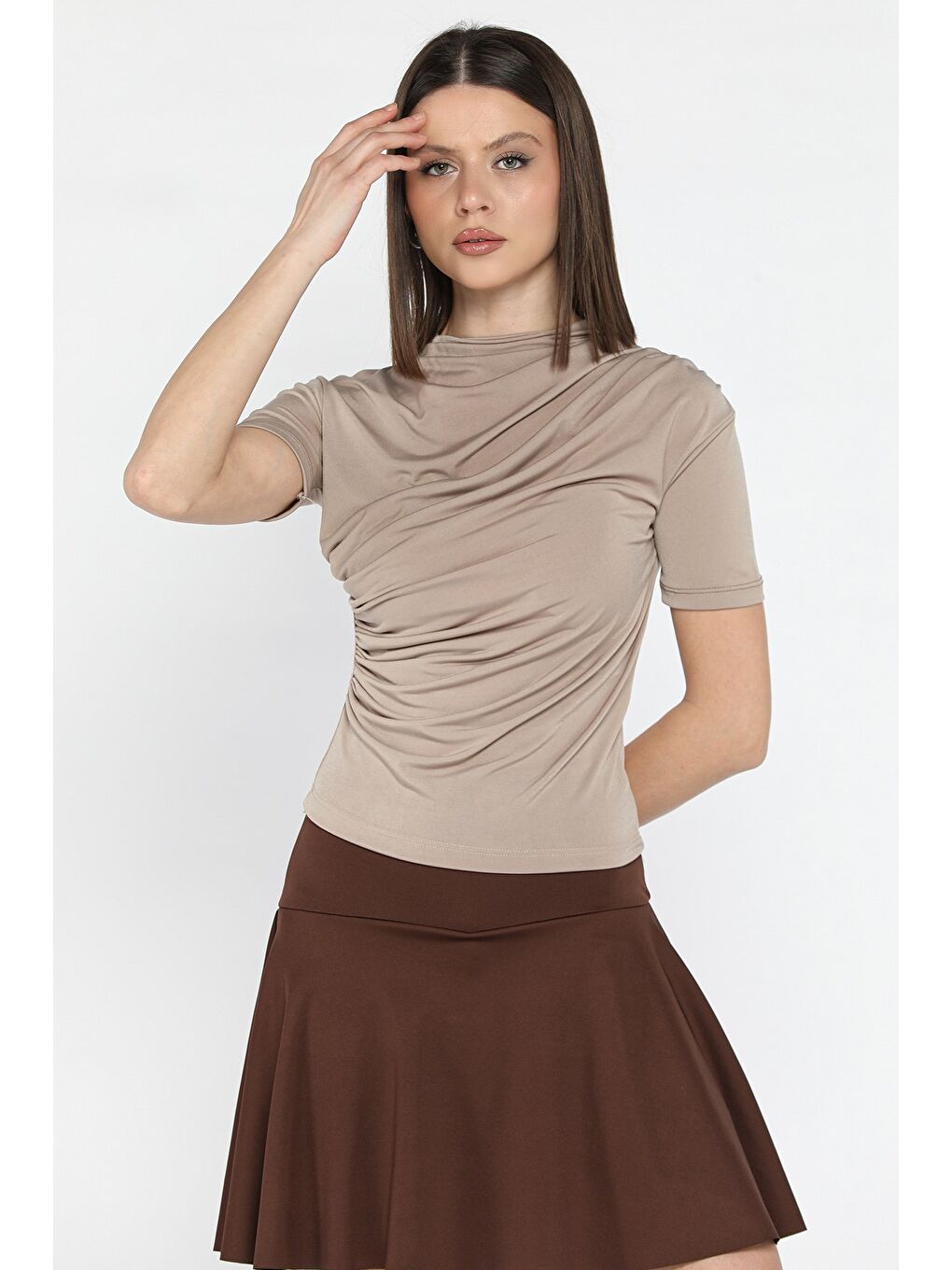 Bej Kadın Omuz Ve Bel Drapeli Kısa Kol Bluz