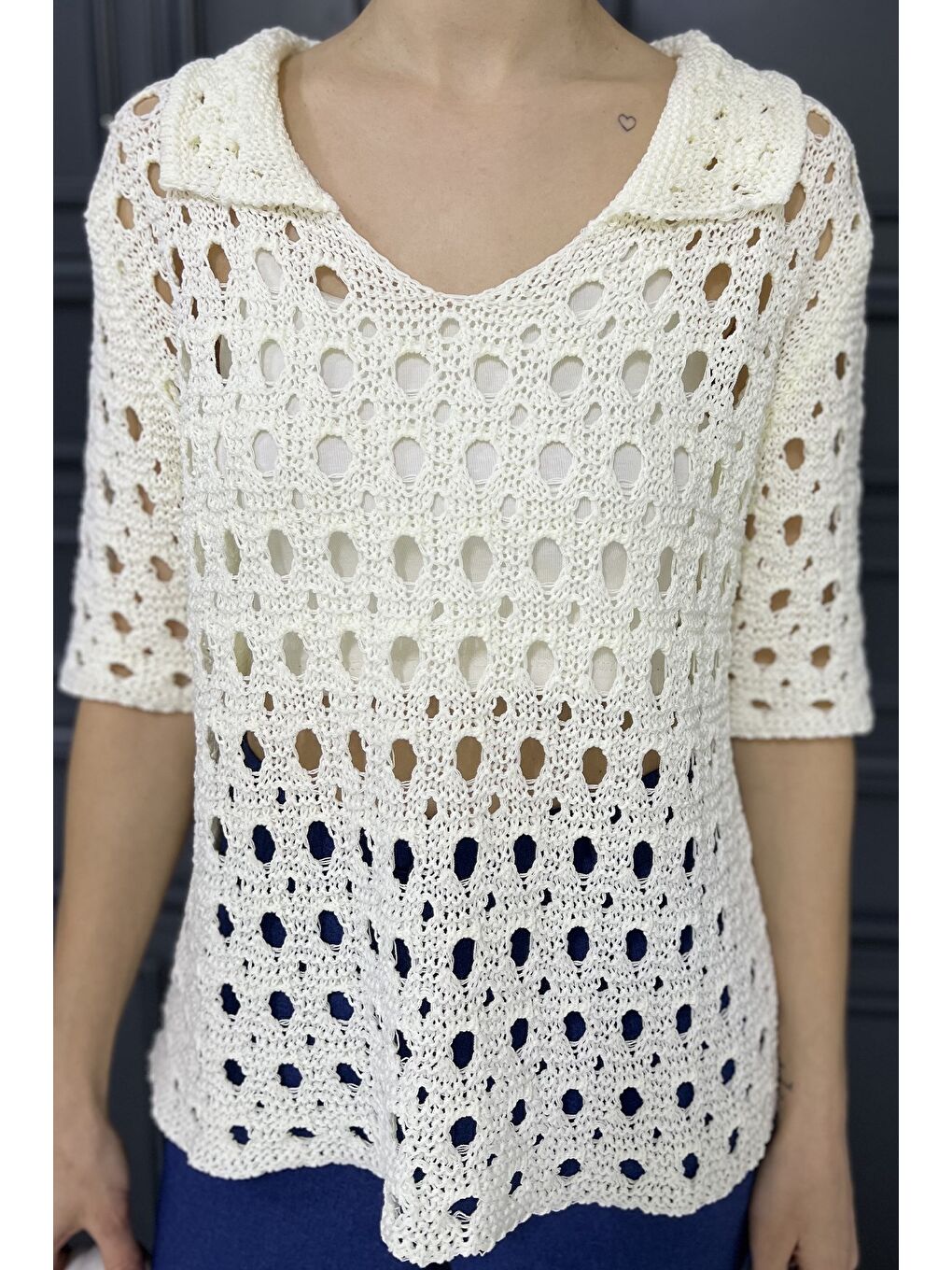 Ekru Kadın Polo Yaka Ajurlu Mevsimlik Triko Bluz-3