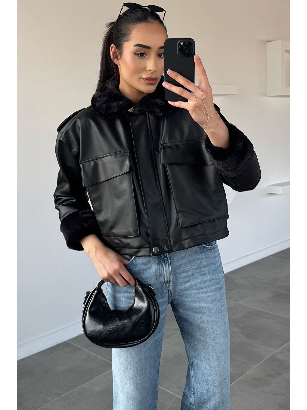 Siyah Kadın Bel Lastikli Kürklü Suni Deri Mont