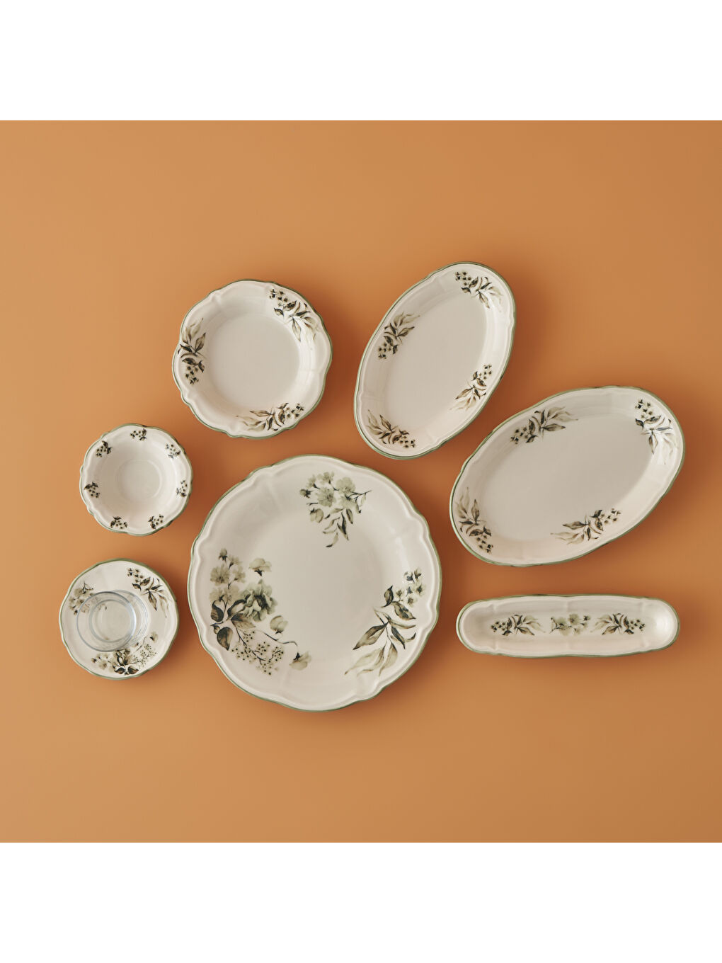 Bella Maison Julia Stoneware 26 Parça 6 Kişilik Kahvaltı Takımı Yeşil