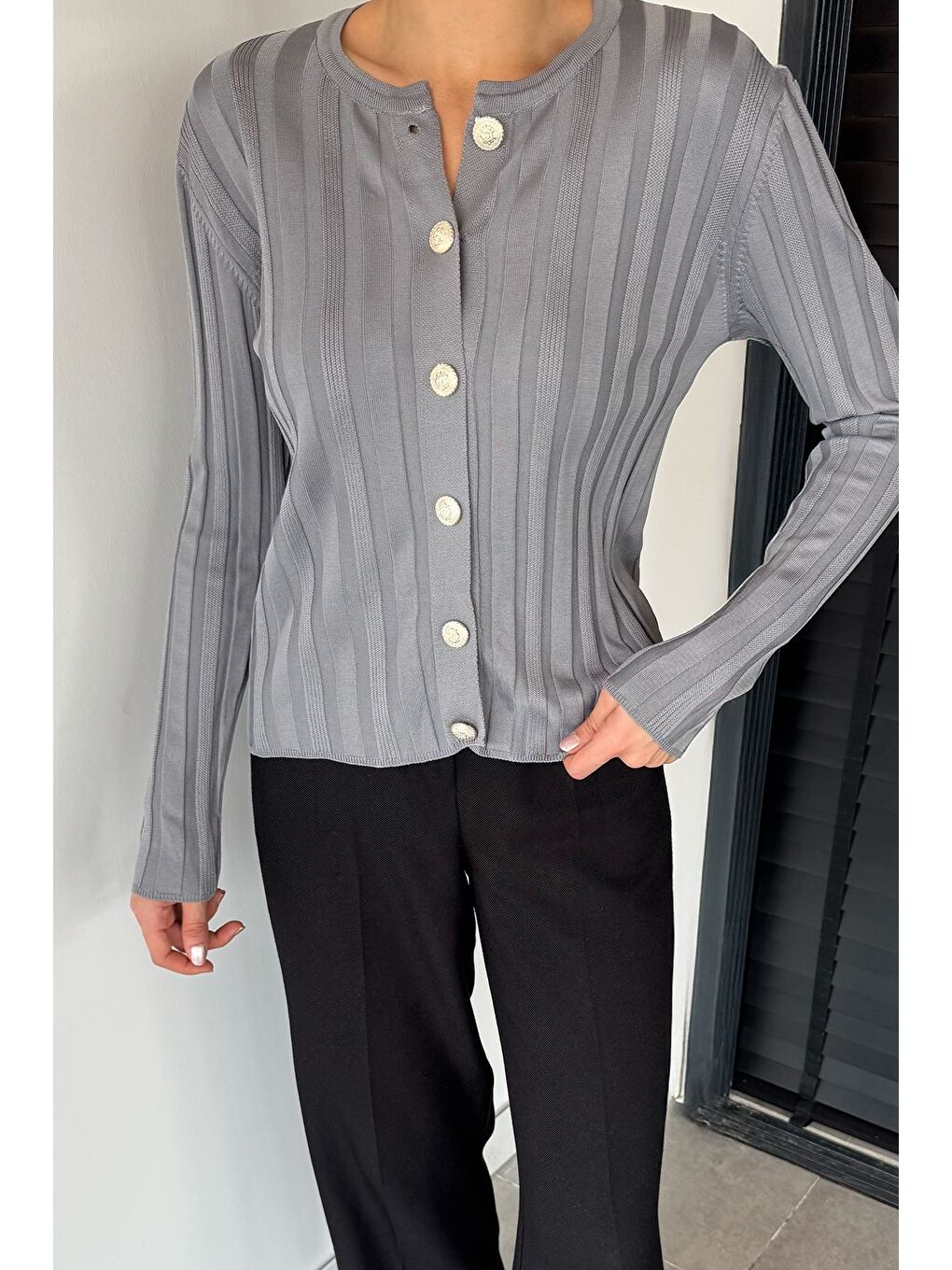 Gri Kadın Düğme Detaylı Triko Hırka (m-l-xl Uyumludur)-2