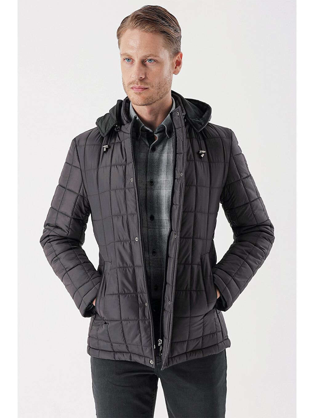 Koyu Antrasit Kapüşonlu Astarlı Slim Fit Dar Kesim Casual Mont 1007235158-2