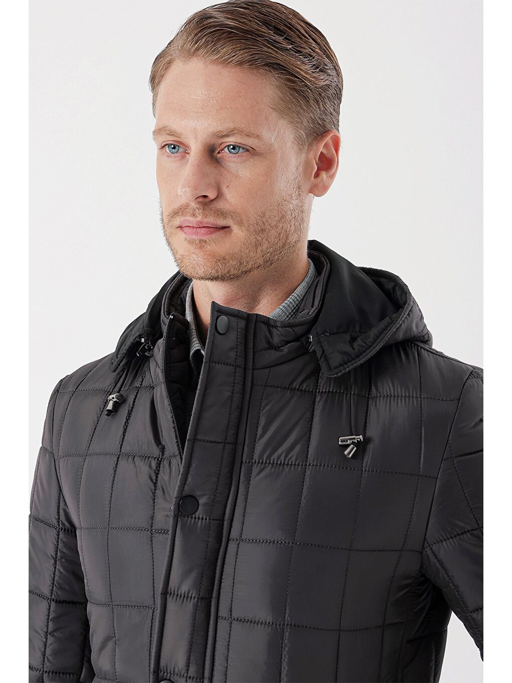 Koyu Antrasit Kapüşonlu Astarlı Slim Fit Dar Kesim Casual Mont 1007235158-4