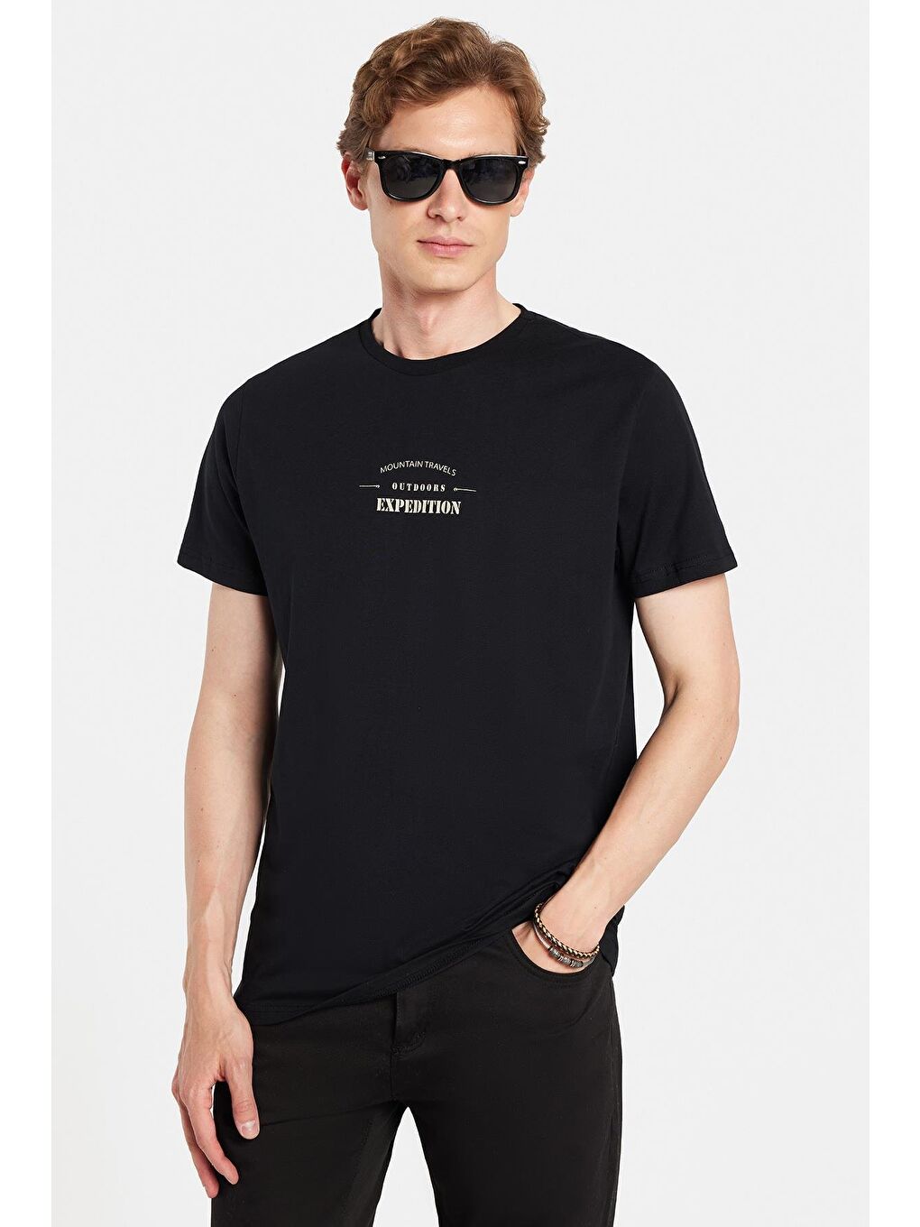 Erkek Slim Fit Dar Kesim %100 Pamuk Yumuşak Dokulu Baskılı Siyah Bisiklet Yaka Tişört