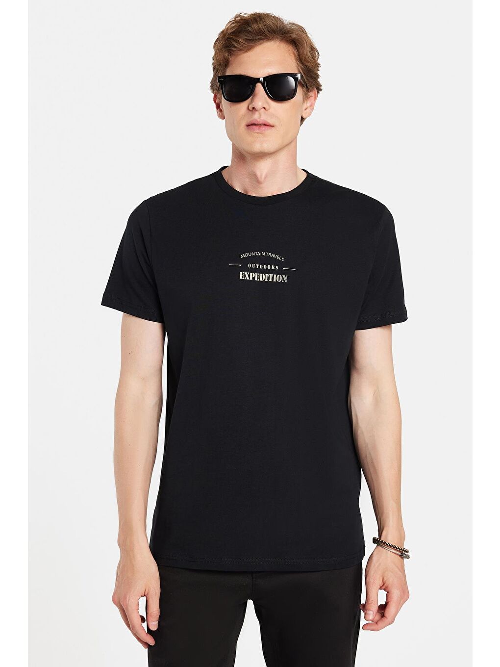 Erkek Slim Fit Dar Kesim %100 Pamuk Yumuşak Dokulu Baskılı Siyah Bisiklet Yaka Tişört-3