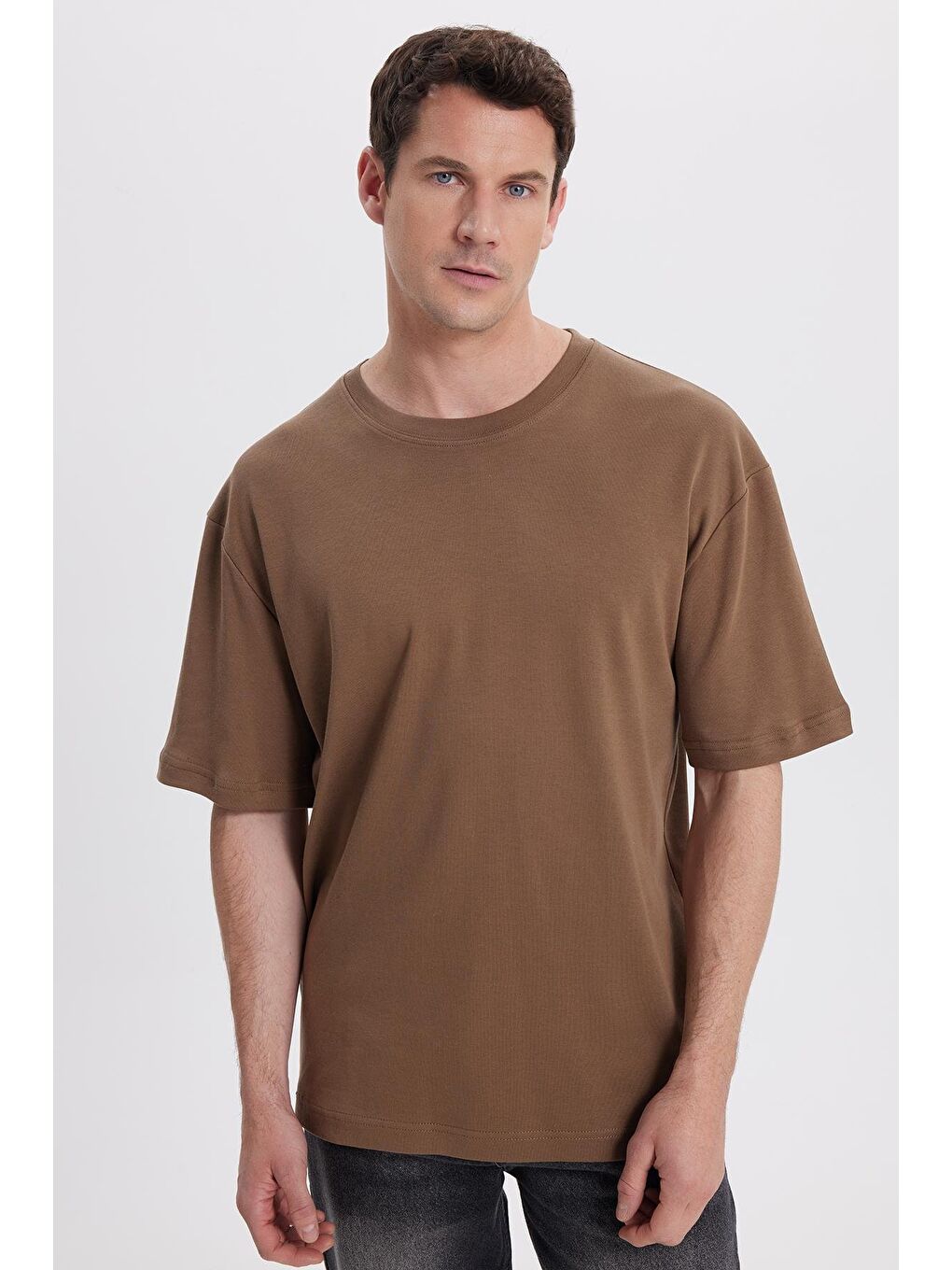 Unisex Oversize Geniş Kesim %100 Pamuk Yumuşak Dokulu Basic Bisiklet Yaka Kahverengi Tişört