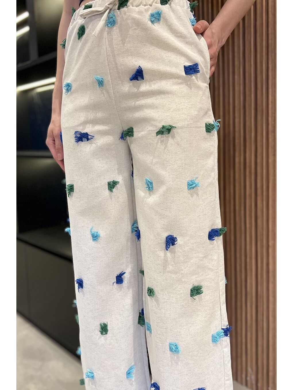 Bej Kadın Yüksek Bel Püskül Detaylı Palazzo Keten Pantolon-3