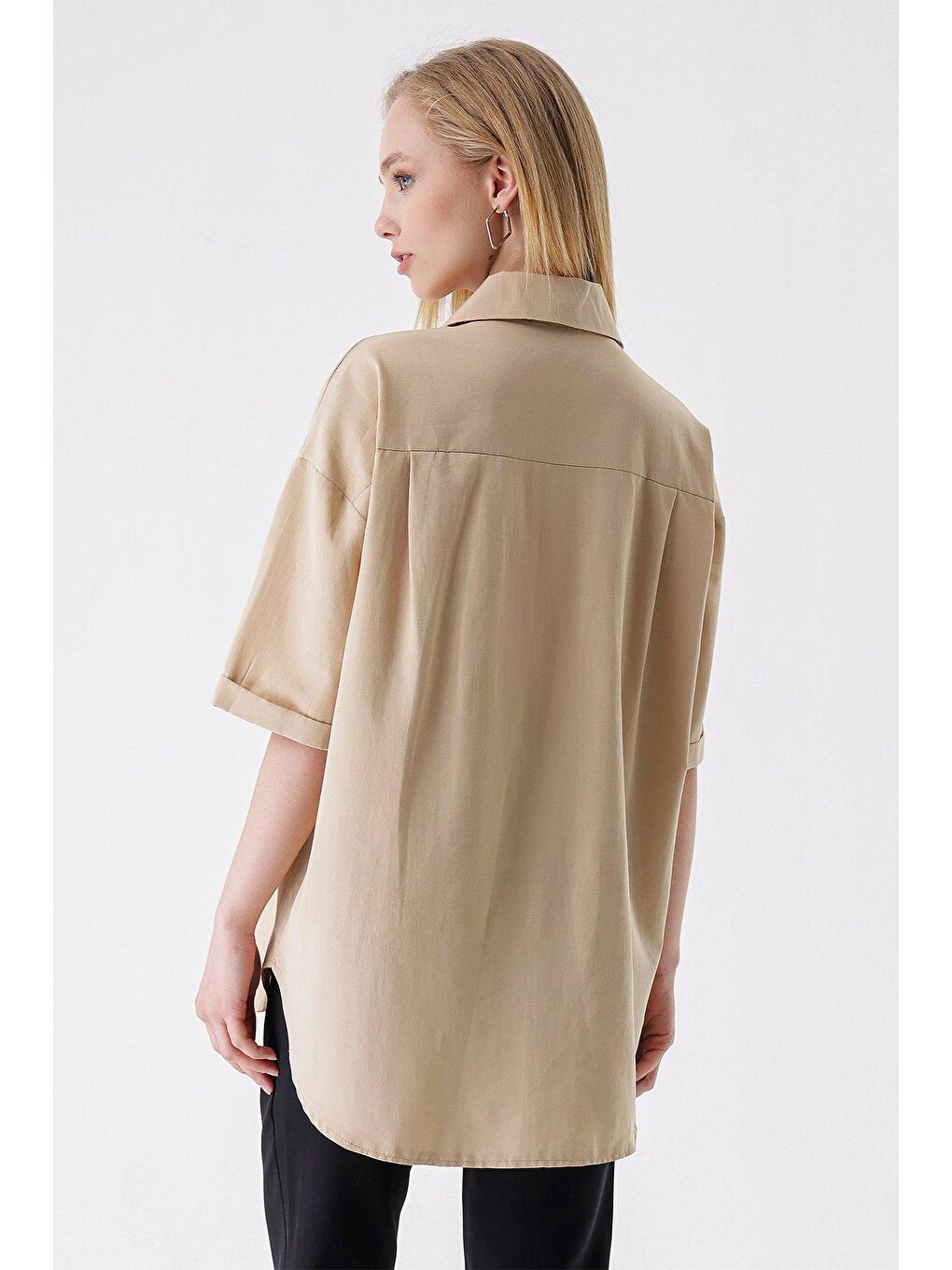Bej Kısa Kollu Oversize Gömlek-3