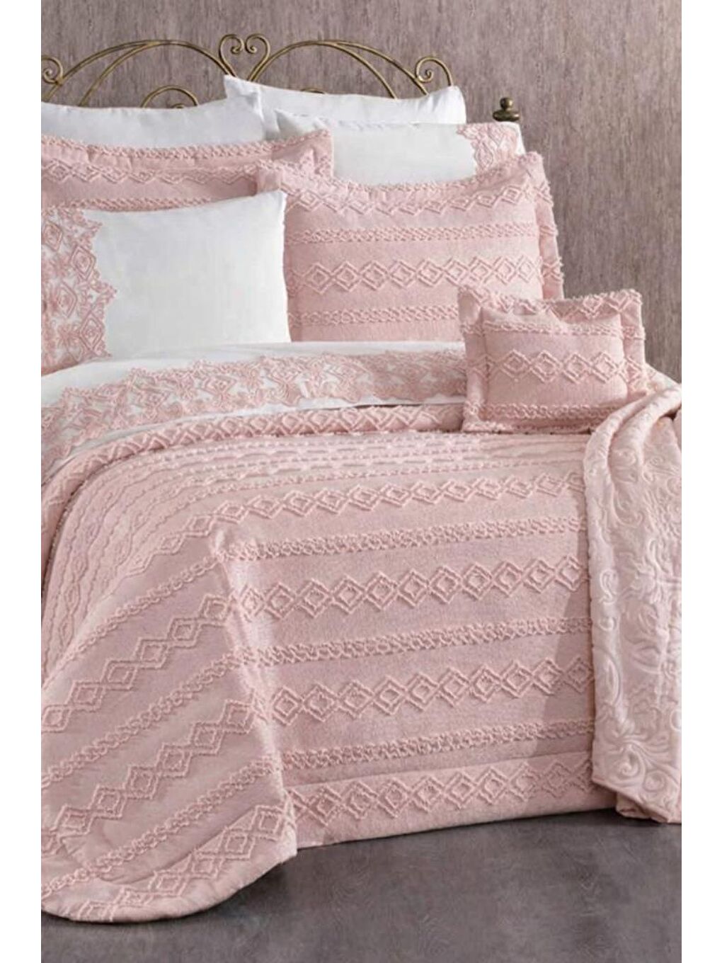 Pembe Avon 11 Parça Çeyiz Seti Pudra