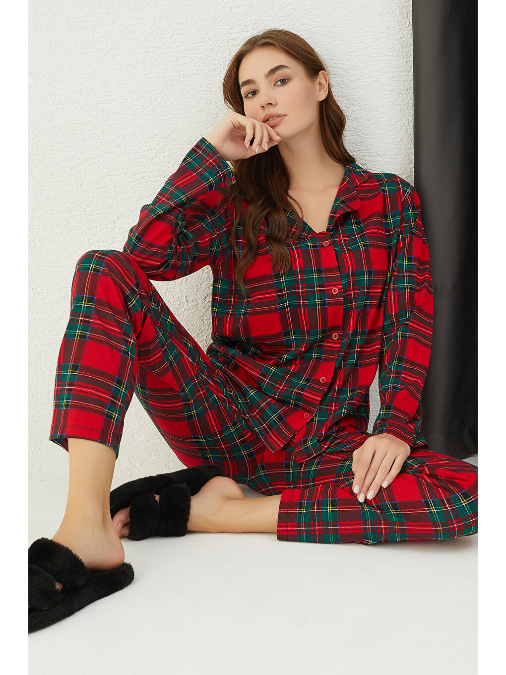 Yeşil Pamuklu Düğmeli Pijama Takımı-1