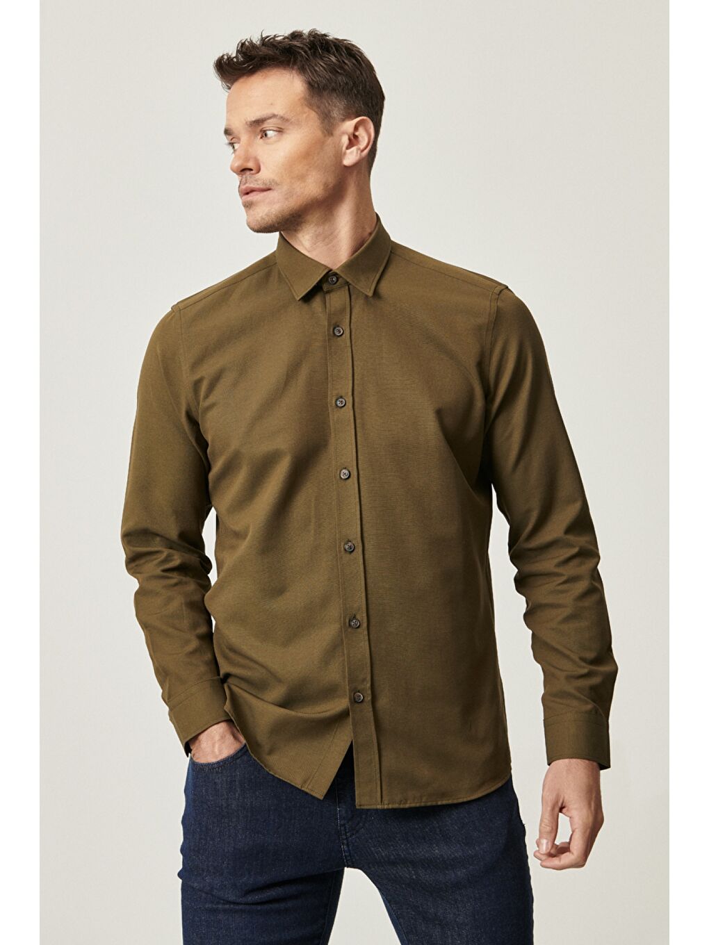 Erkek Haki Slim Fit Dar Kesim Düğmeli Yaka Uzun Kollu Oxford Gömlek-1