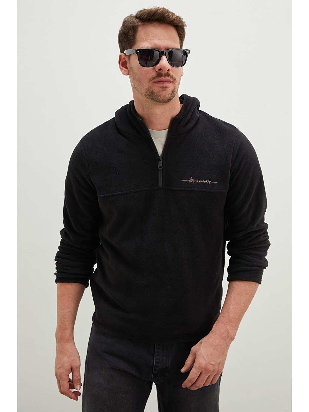 Siyah Yarım Fermuarlı Kapüşonlu Polar Sweatshirt