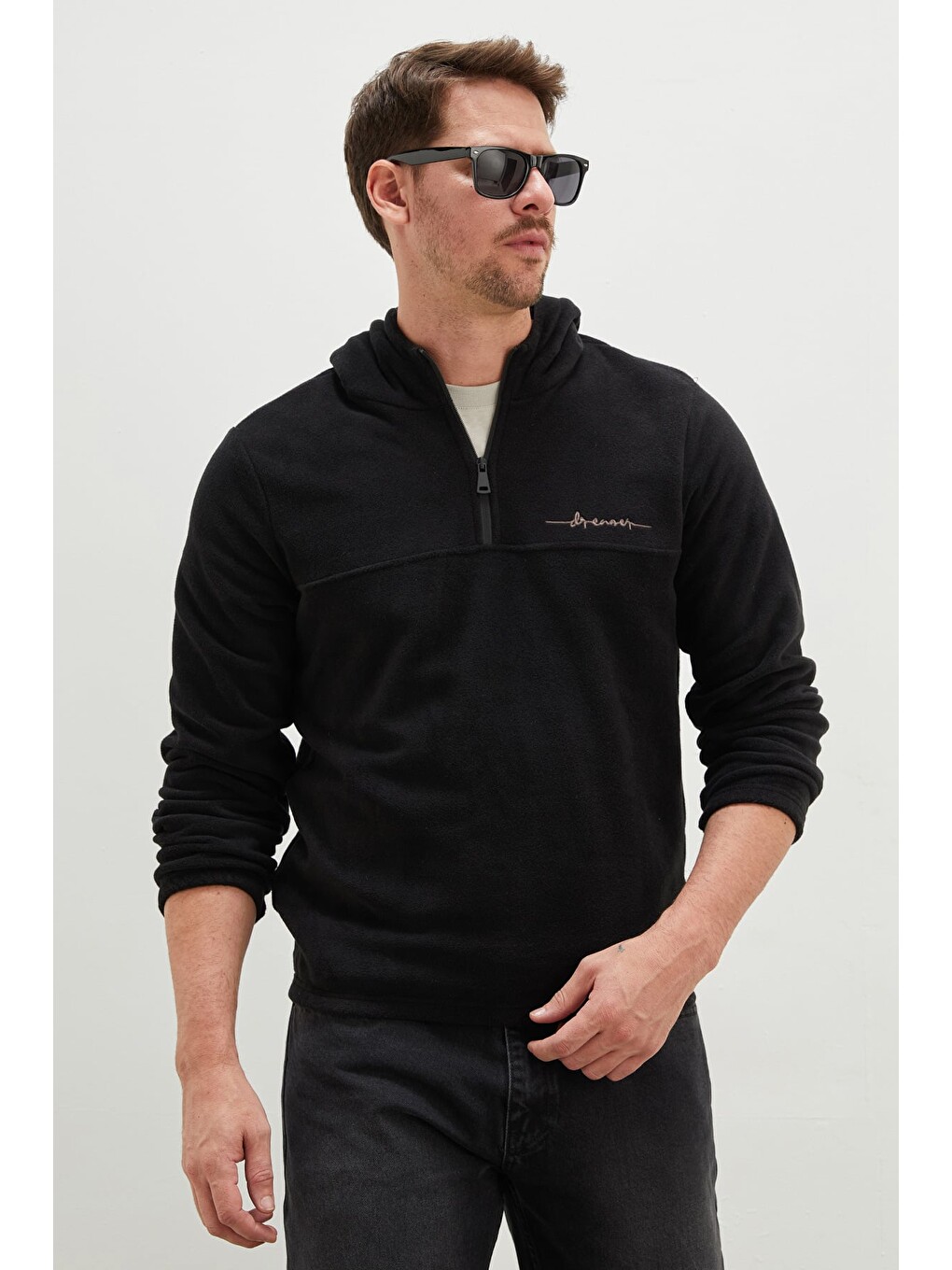 Siyah Yarım Fermuarlı Kapüşonlu Polar Sweatshirt-1