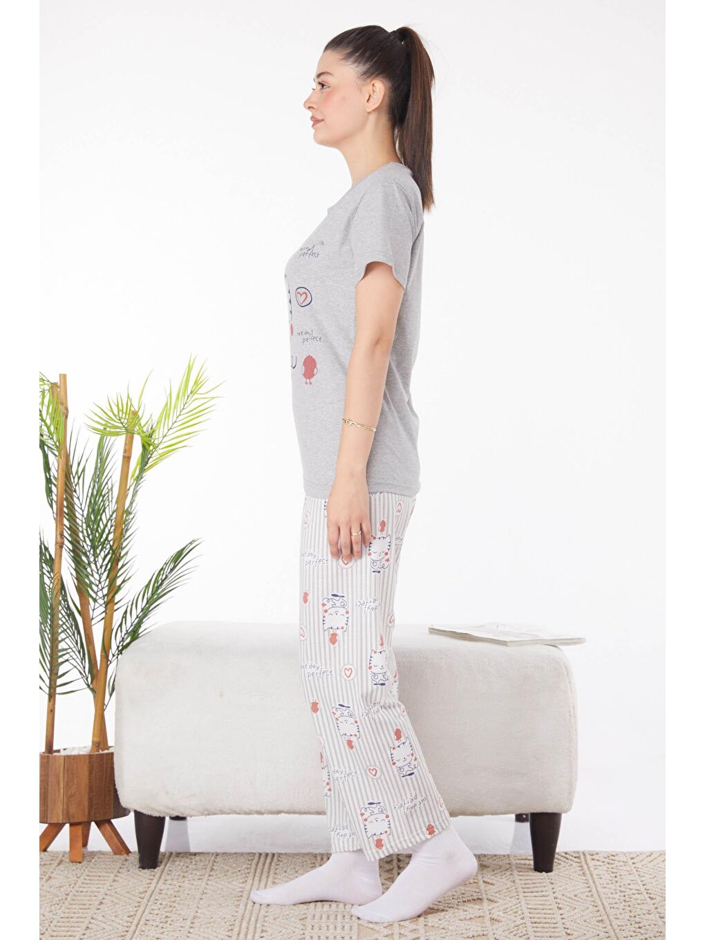 Bisiklet Yaka Kadın Gri Baskılı Pijama Takımı - 25813-3