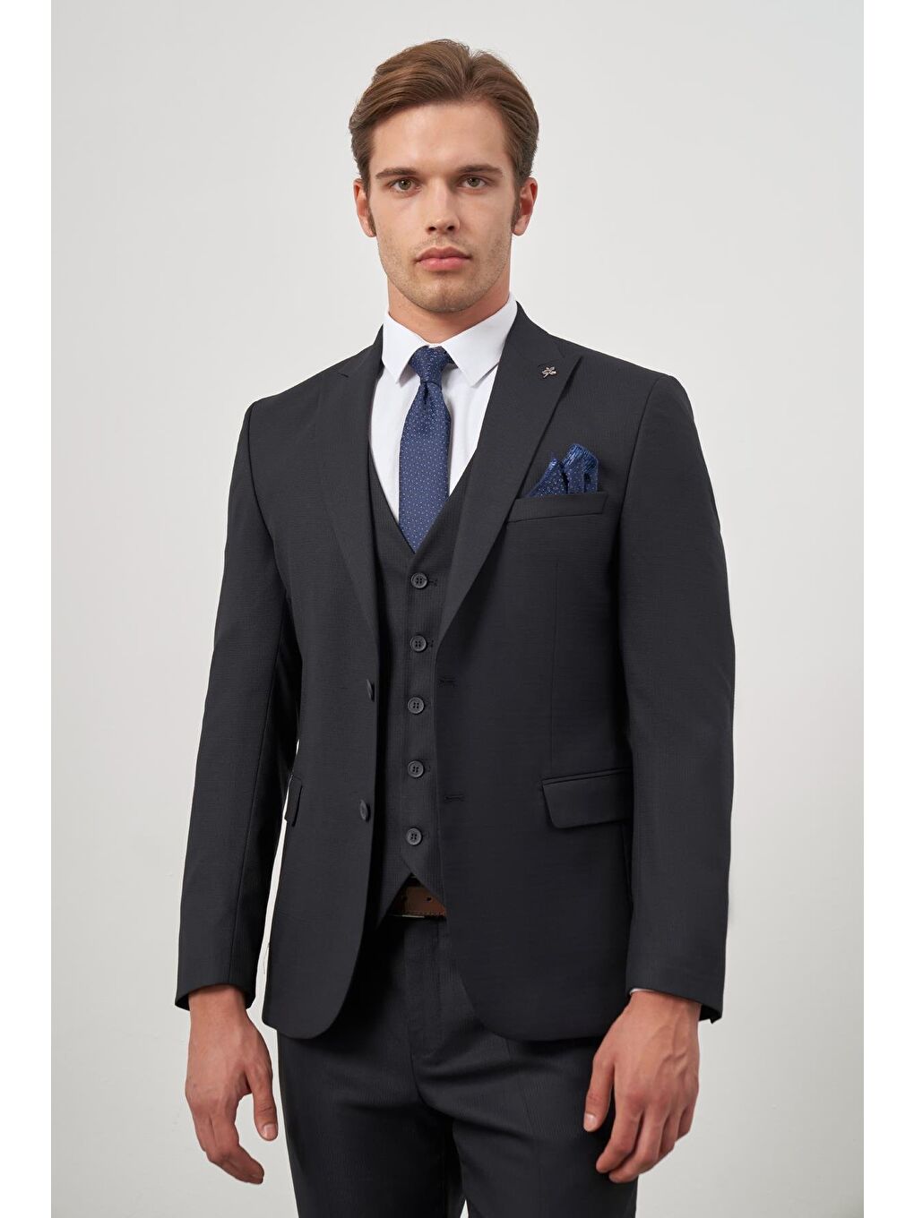 Koyu Lacivert Kılıç Yaka Yelekli 6 Drop Slim Fit Classic Takım Elbise 1001245156