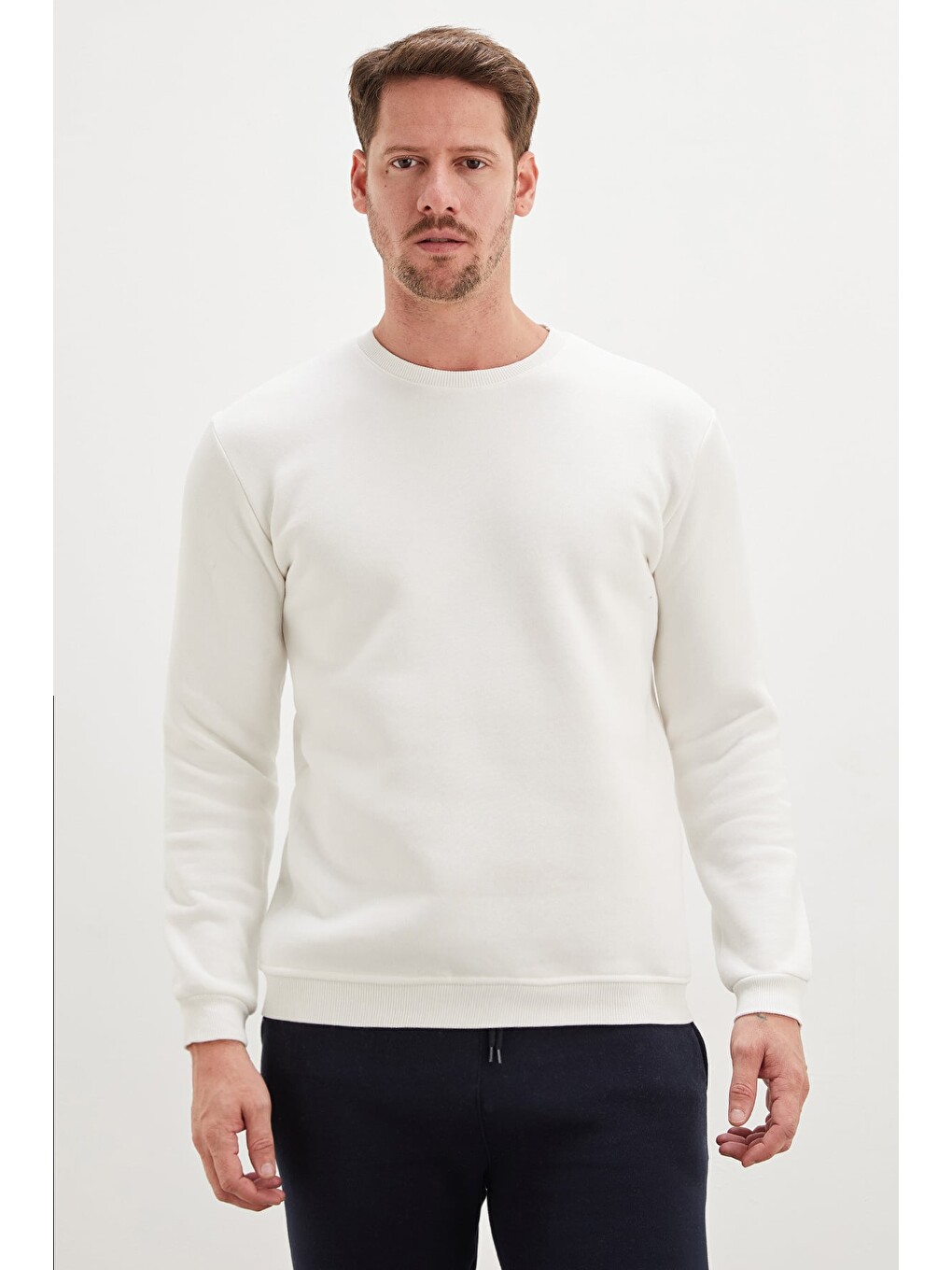 Ekru 3 İplik Basic Bisiklet Yaka Sweatshirt-1