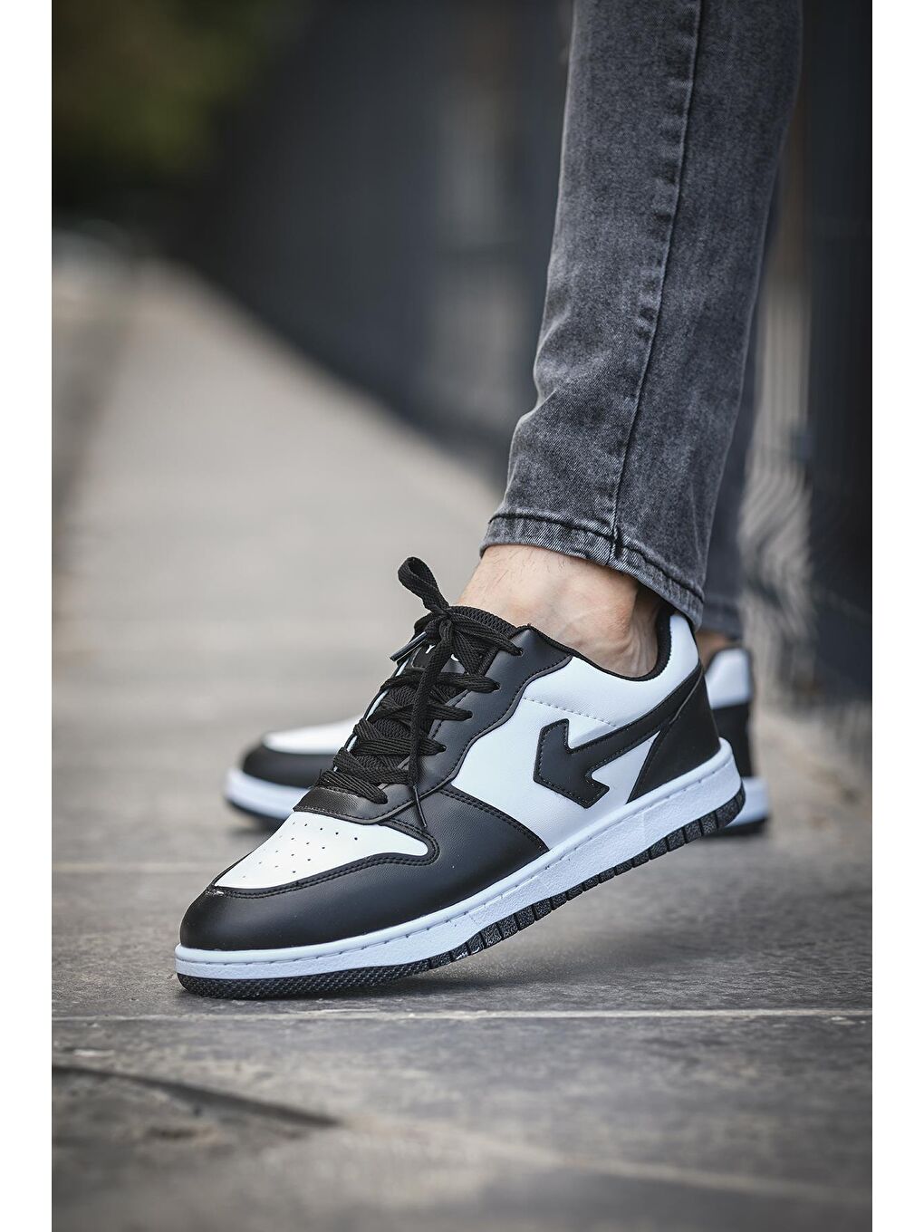 Siyah Creed Kalın Taban Erkek Sneaker-1