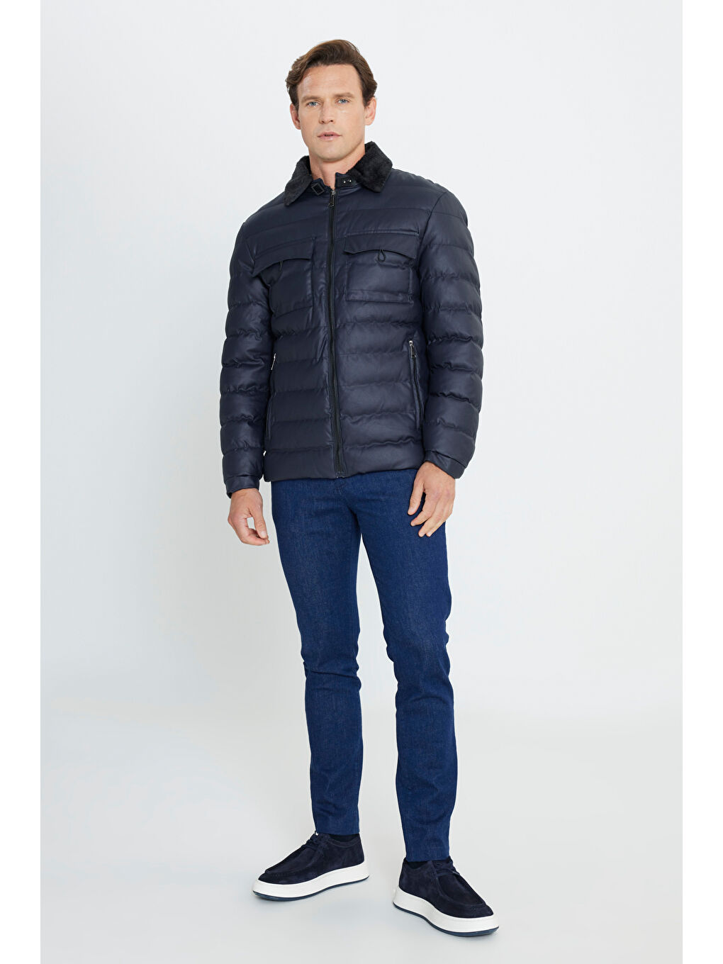 Erkek Lacivert Standart Fit Normal Kesim Dik Yaka Kürk Detaylı Mont-1