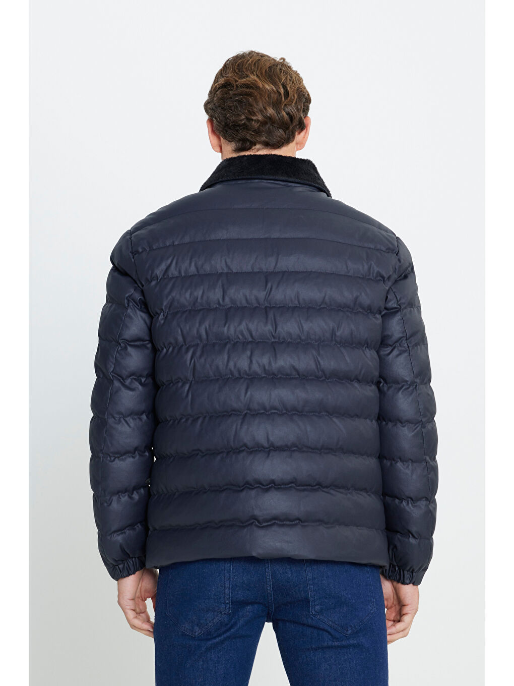 Erkek Lacivert Standart Fit Normal Kesim Dik Yaka Kürk Detaylı Mont-4