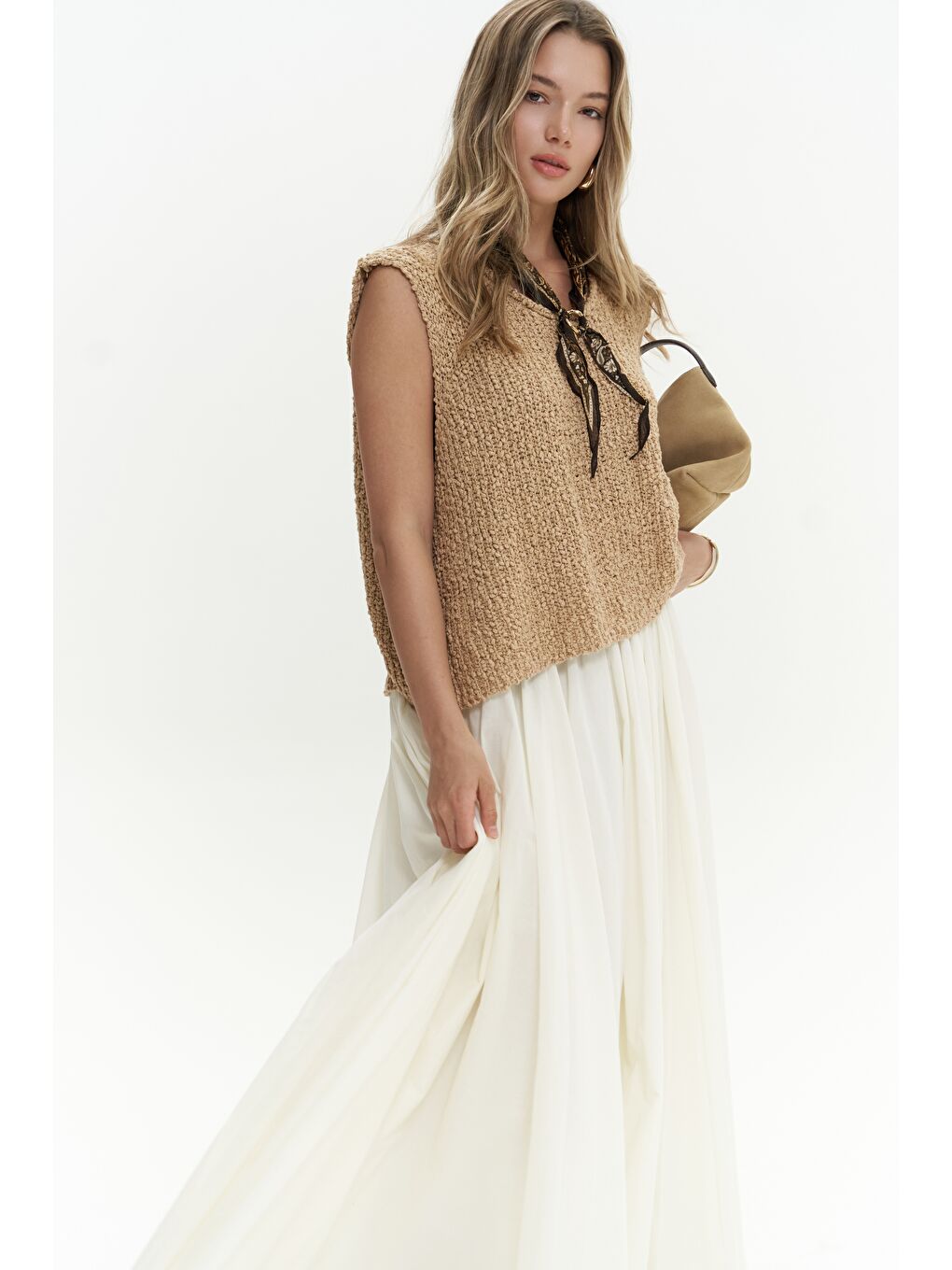 Kahverengi Knitle Rahat Kalıp Triko Tarçın Crop-3