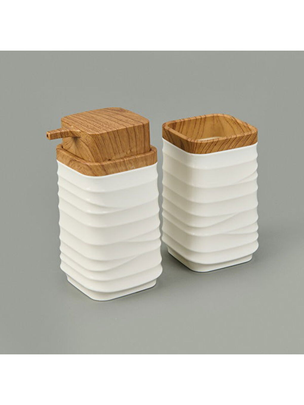 Bath Luna 2'li Sıvı Sabunluk ve Diş Fırçalık Seti - Beyaz